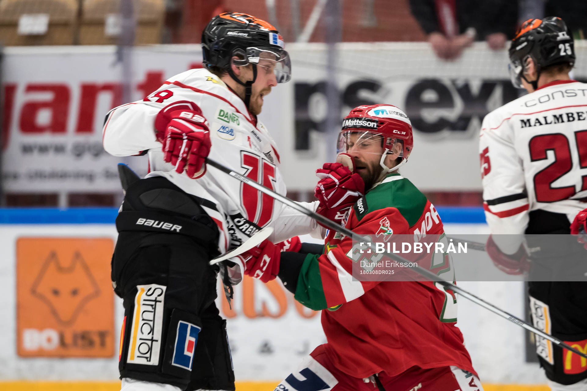 Örebros Joakim Andersson och Moras Tomas Skogs  i