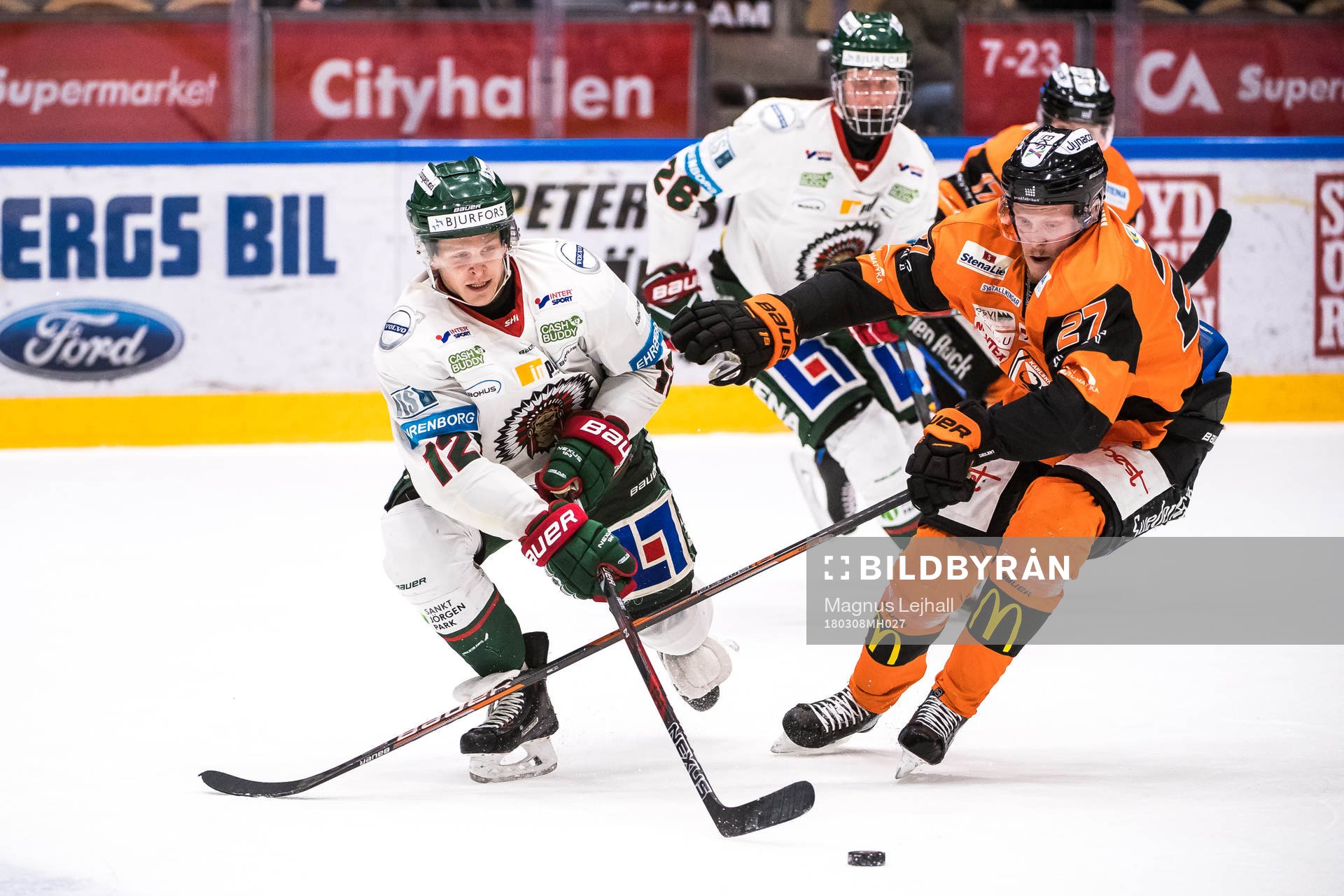 Frölundas Max Friberg  och Karlskronas Henrik Nilsson