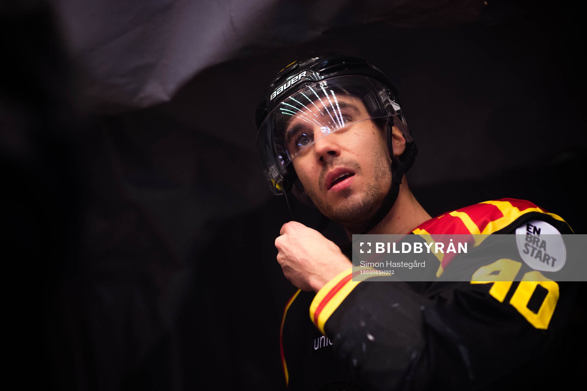 Brynäs Jesper Jensen före ishockeymatchen i SHL mellan