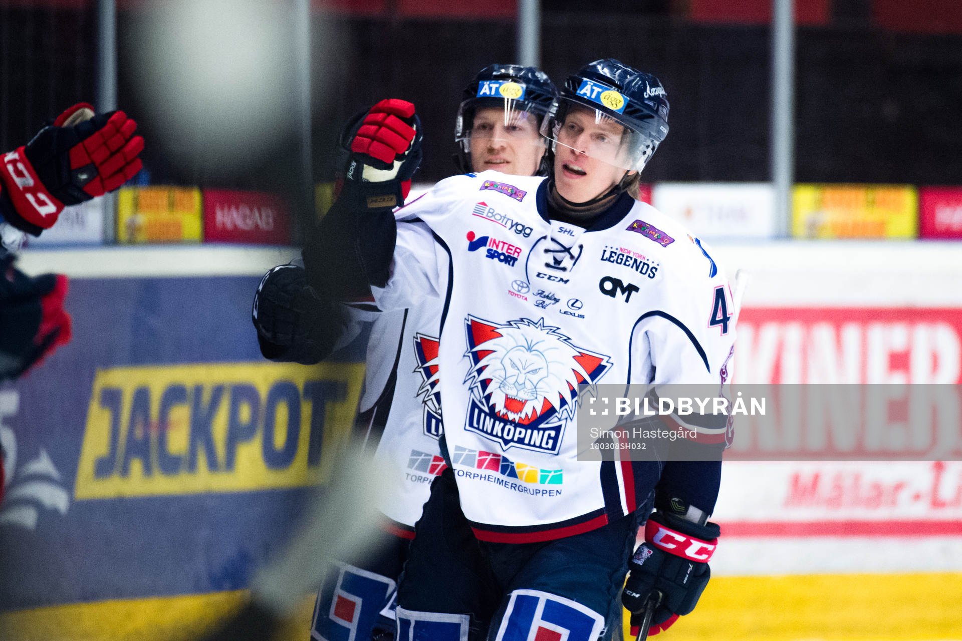 Linköpings Ken André Olimb jublar