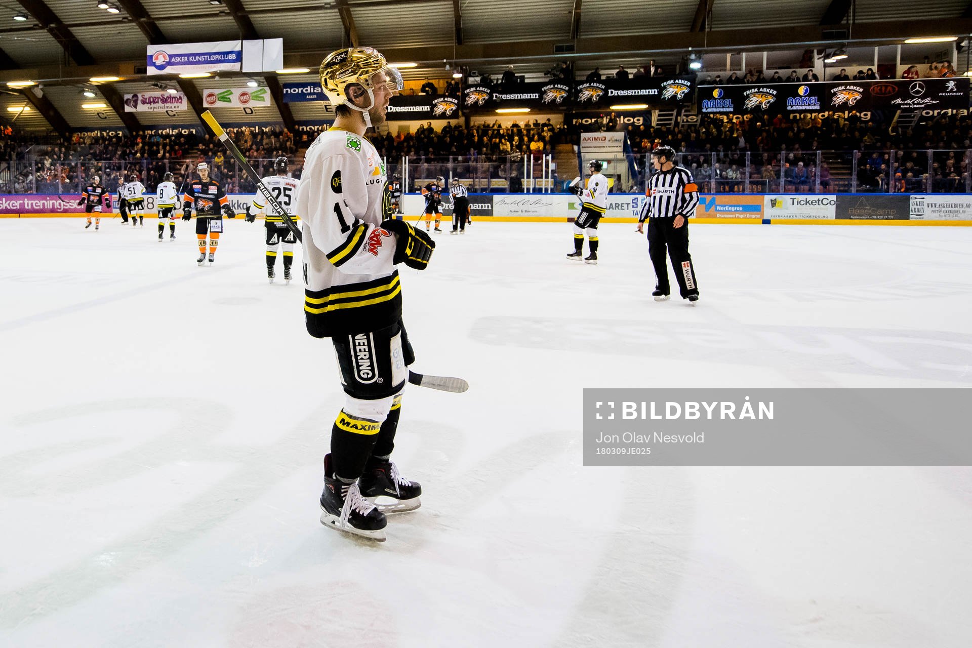 Eirik Østrem Salsten of Stavanger Oilers