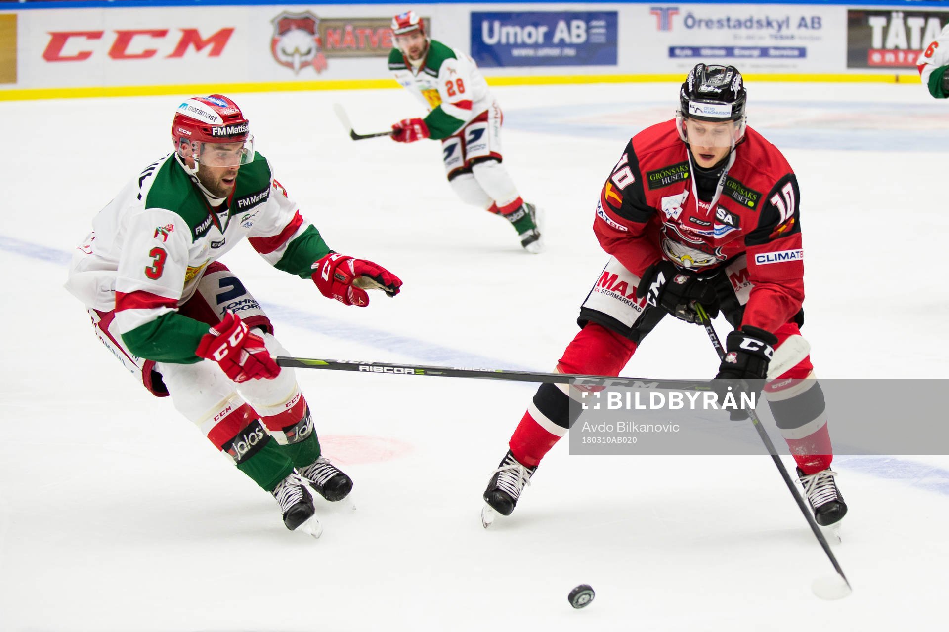 Malmö Redhawks Robin Alvarez och Moras Brandon Gormley
