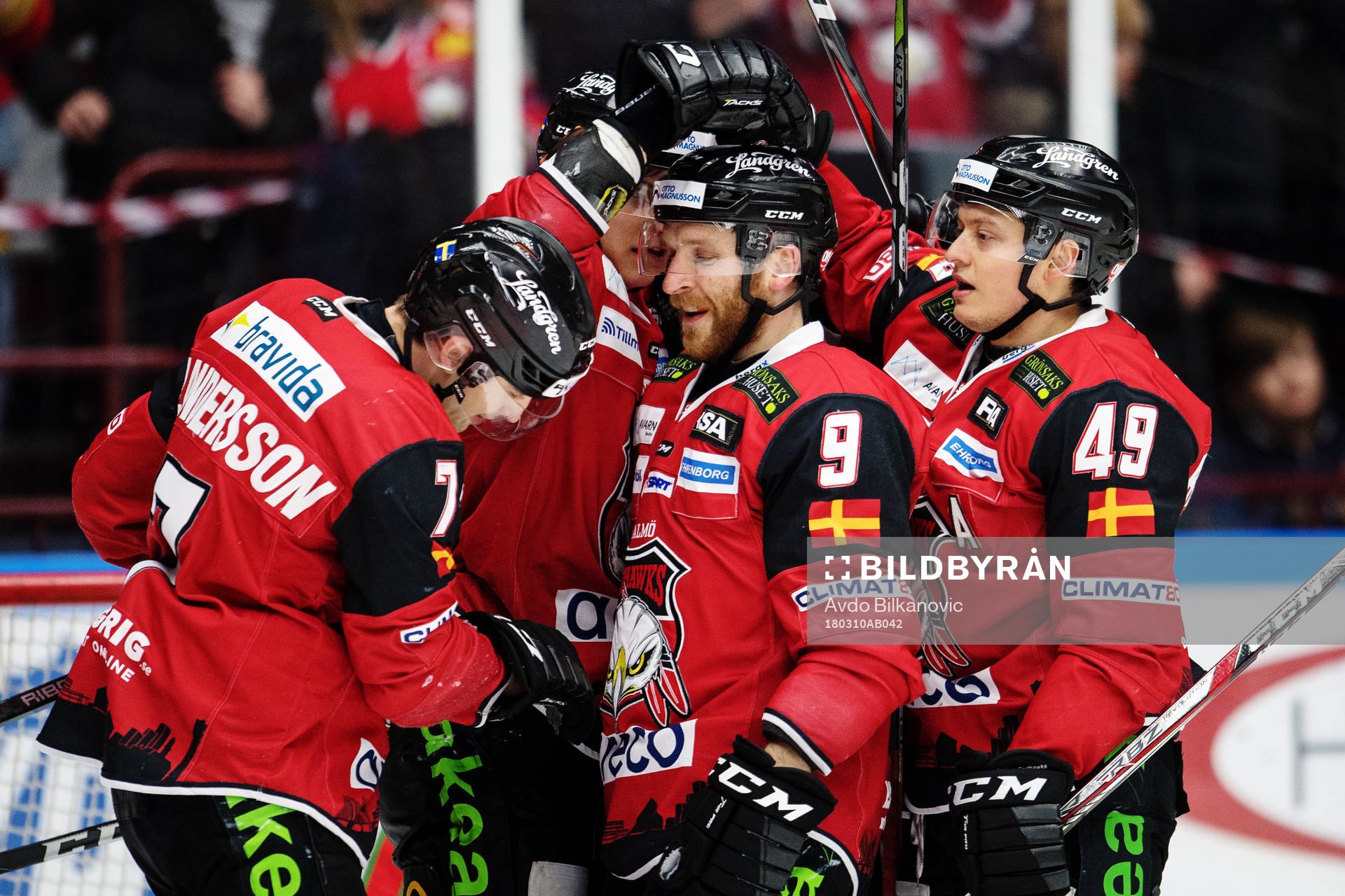 Malmö Redhawks Frederik Storm  och Rhett Rakhshani jublar