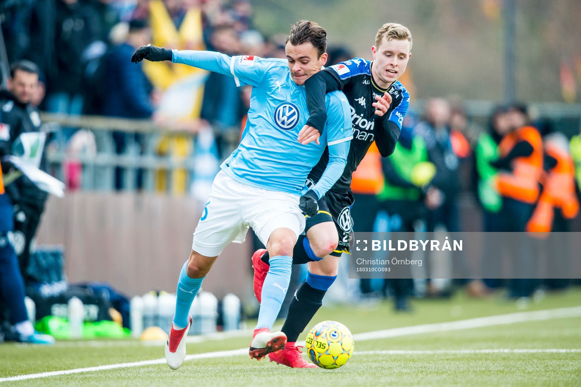Malmö FFs Andreas Vindheim mot IFK Göteborgs Victor
