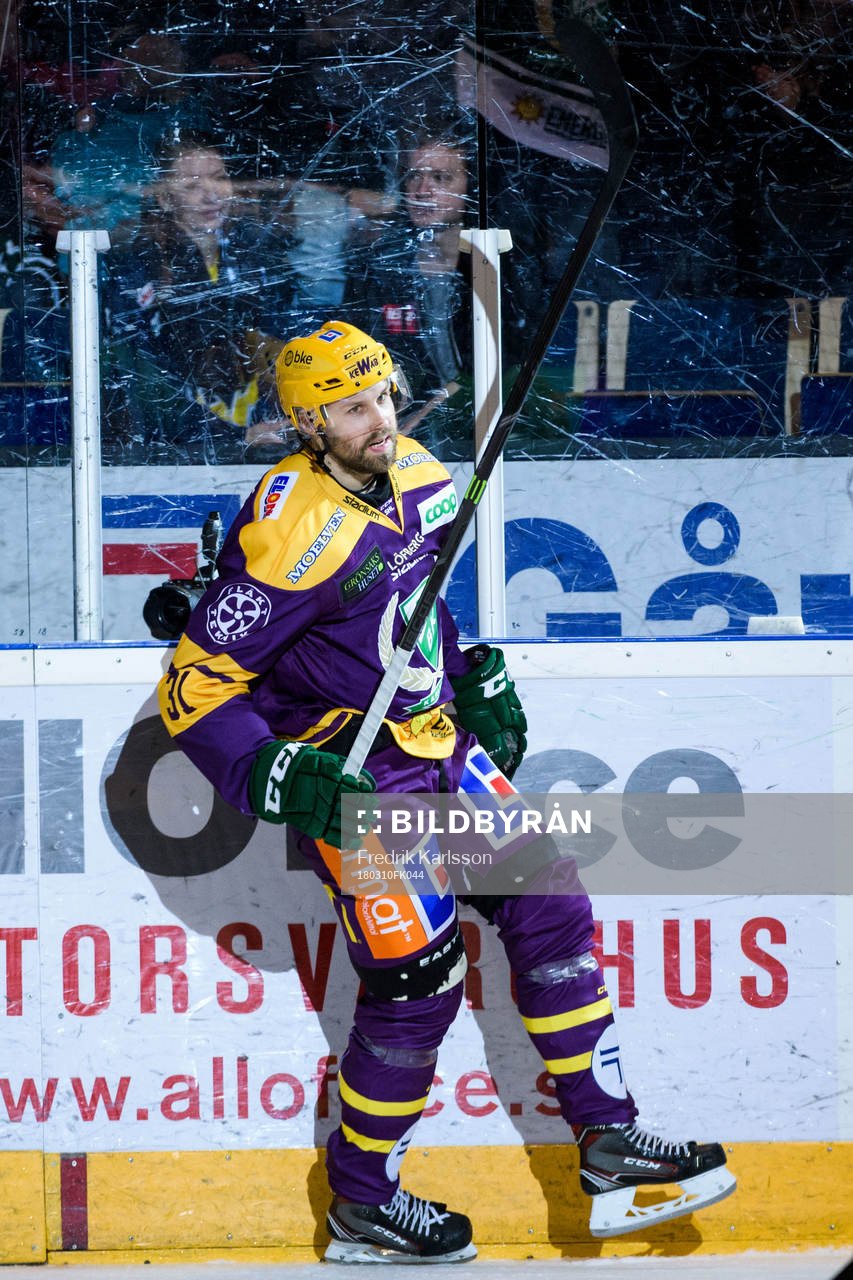 Färjestads Dick Axelsson jublar