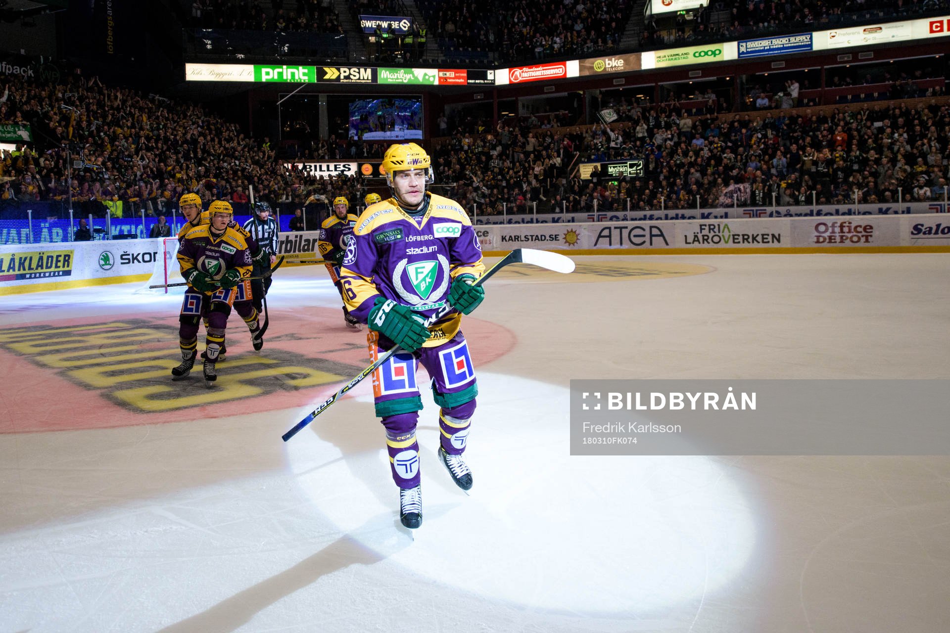 Färjestads Niklas Fogström jublar