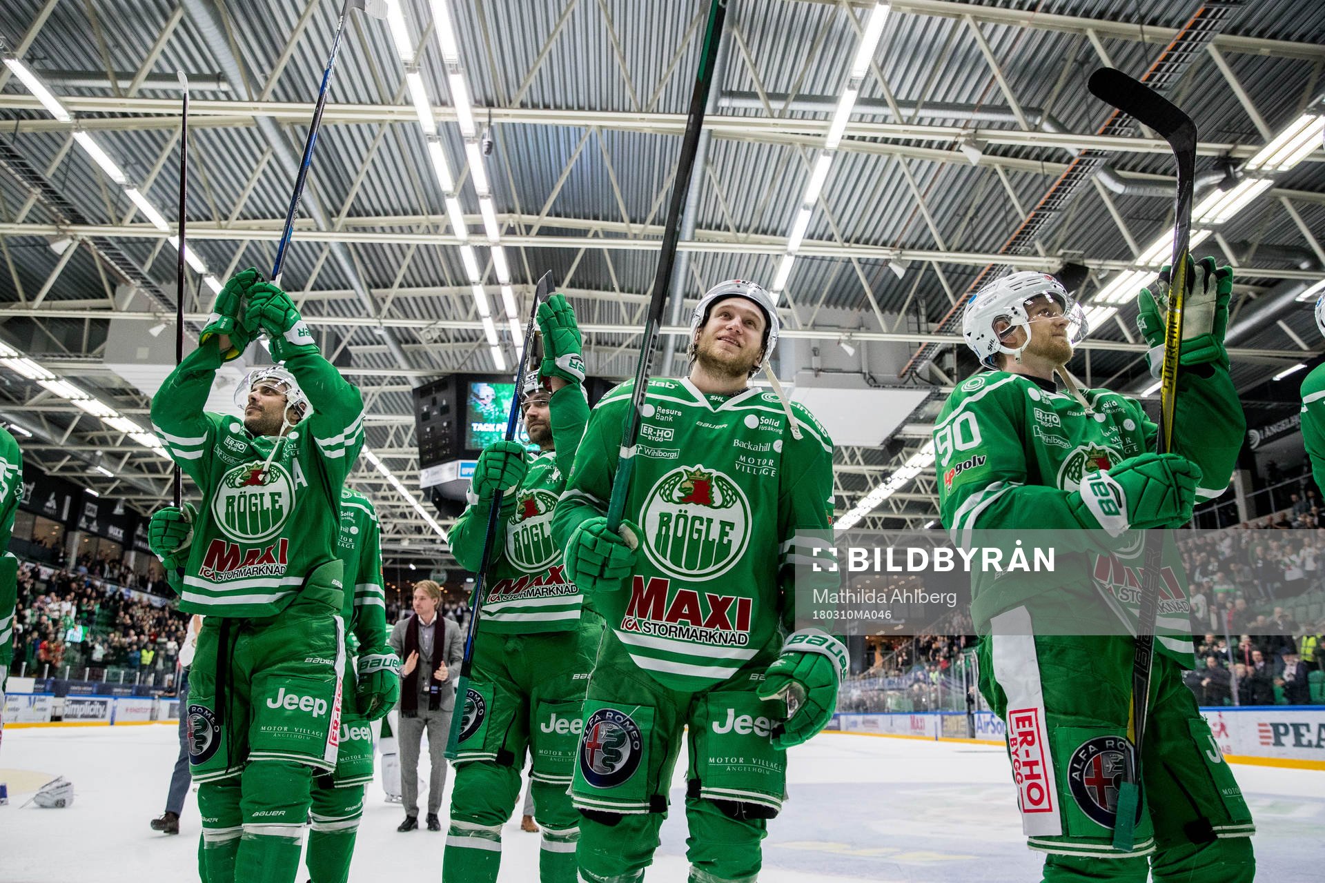 Rögles spelare tackar publiken