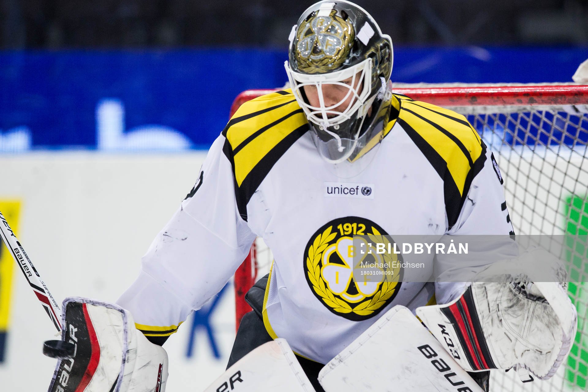 Brynäs målvakt Linus Fernström