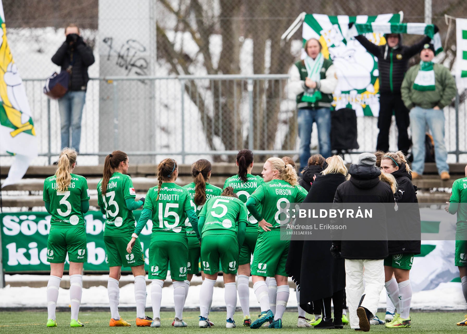 Hammarbys spelare tackar publiken