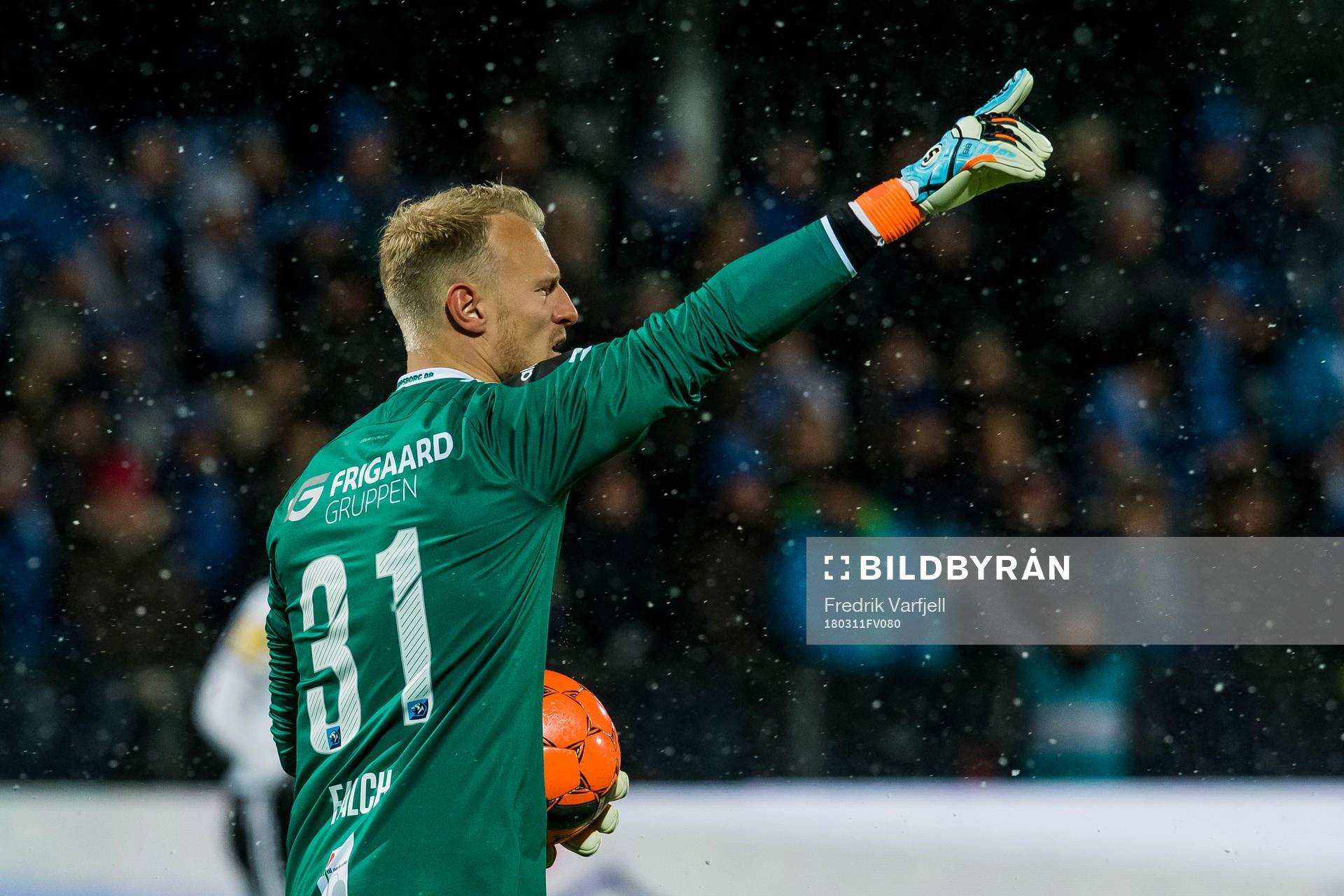 Goalkeeper Aslak Falch of Sarpsborg 08