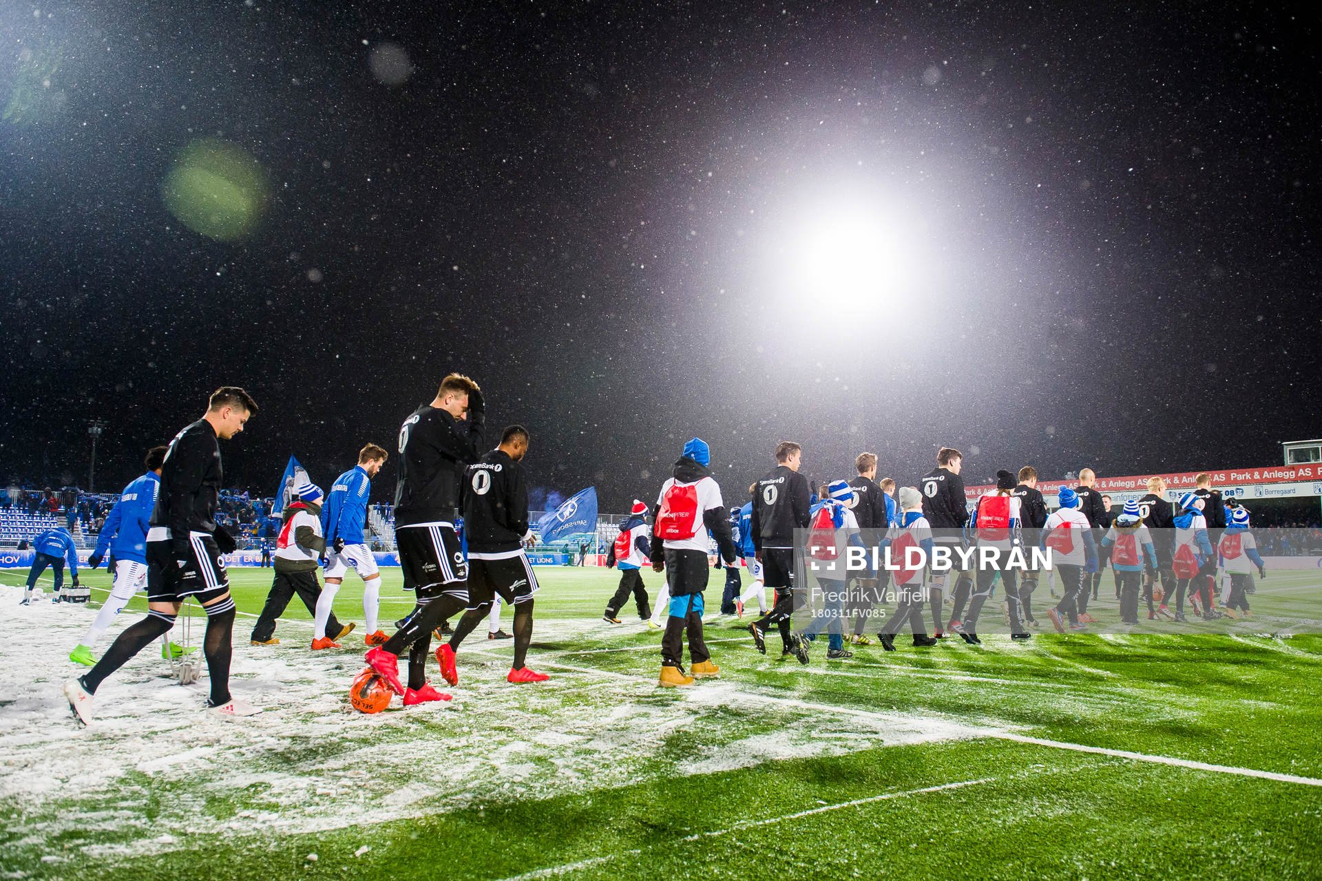 The players of Rosenborg entering the field