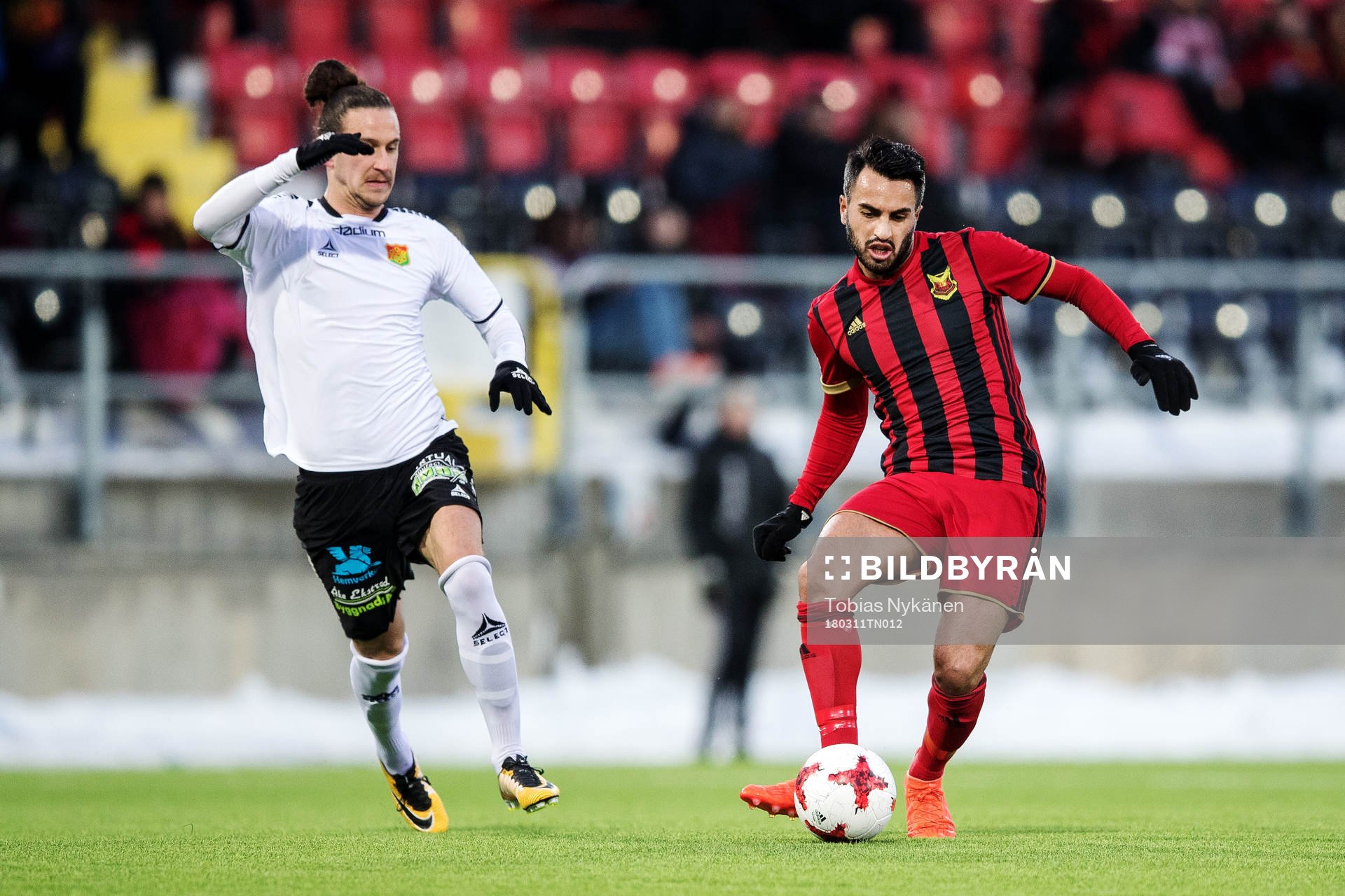 GAIS Edin Hamidovic jagar Östersunds Brwa Nouri