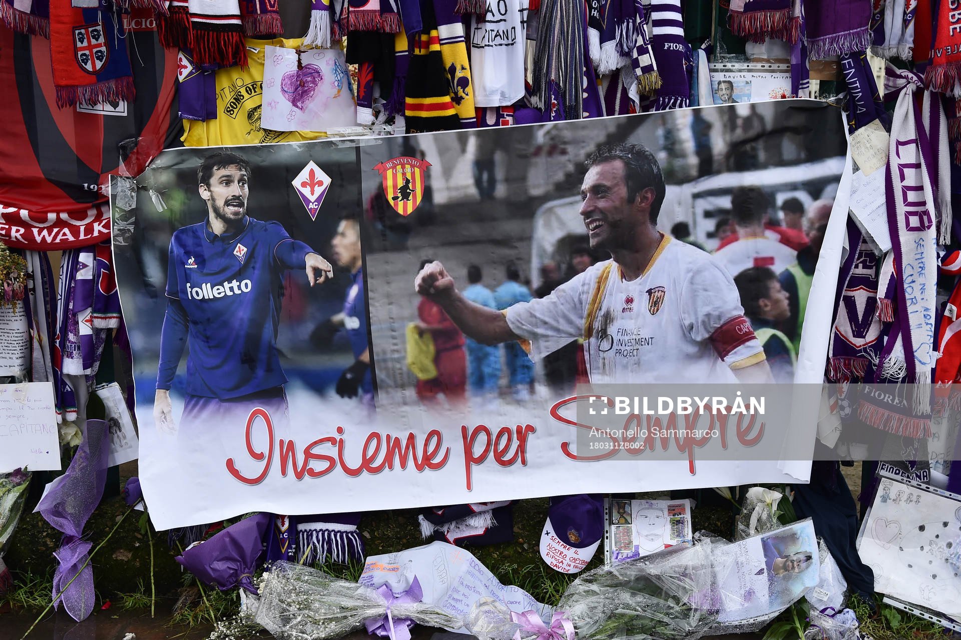 As Firenze 11/03/2018 - campionato di calcio serie A / Fiorentina-Benevento / foto Antonello Sammarco/Image Sport nella foto: striscione tifosi Fiorentina