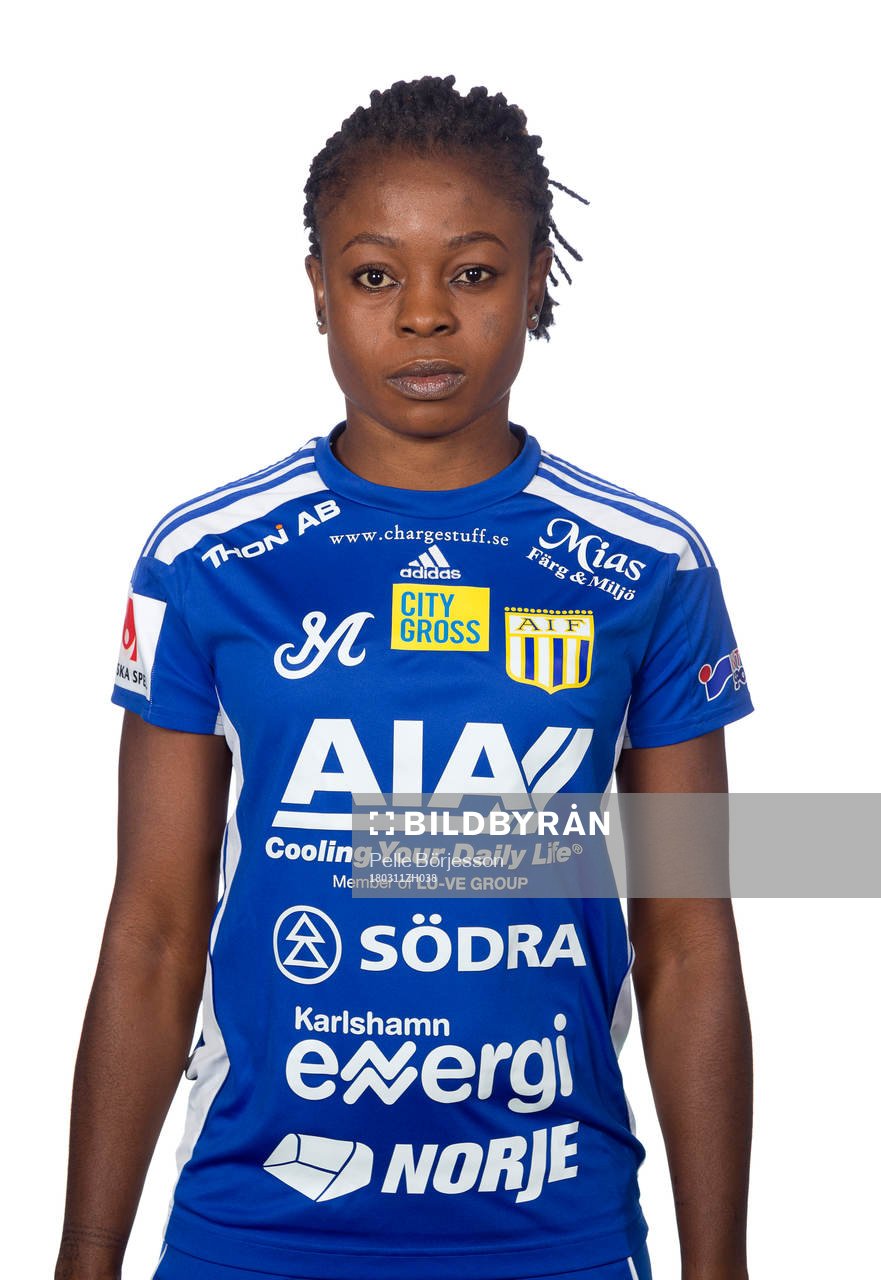 Asarums Josefine Chukwunonye