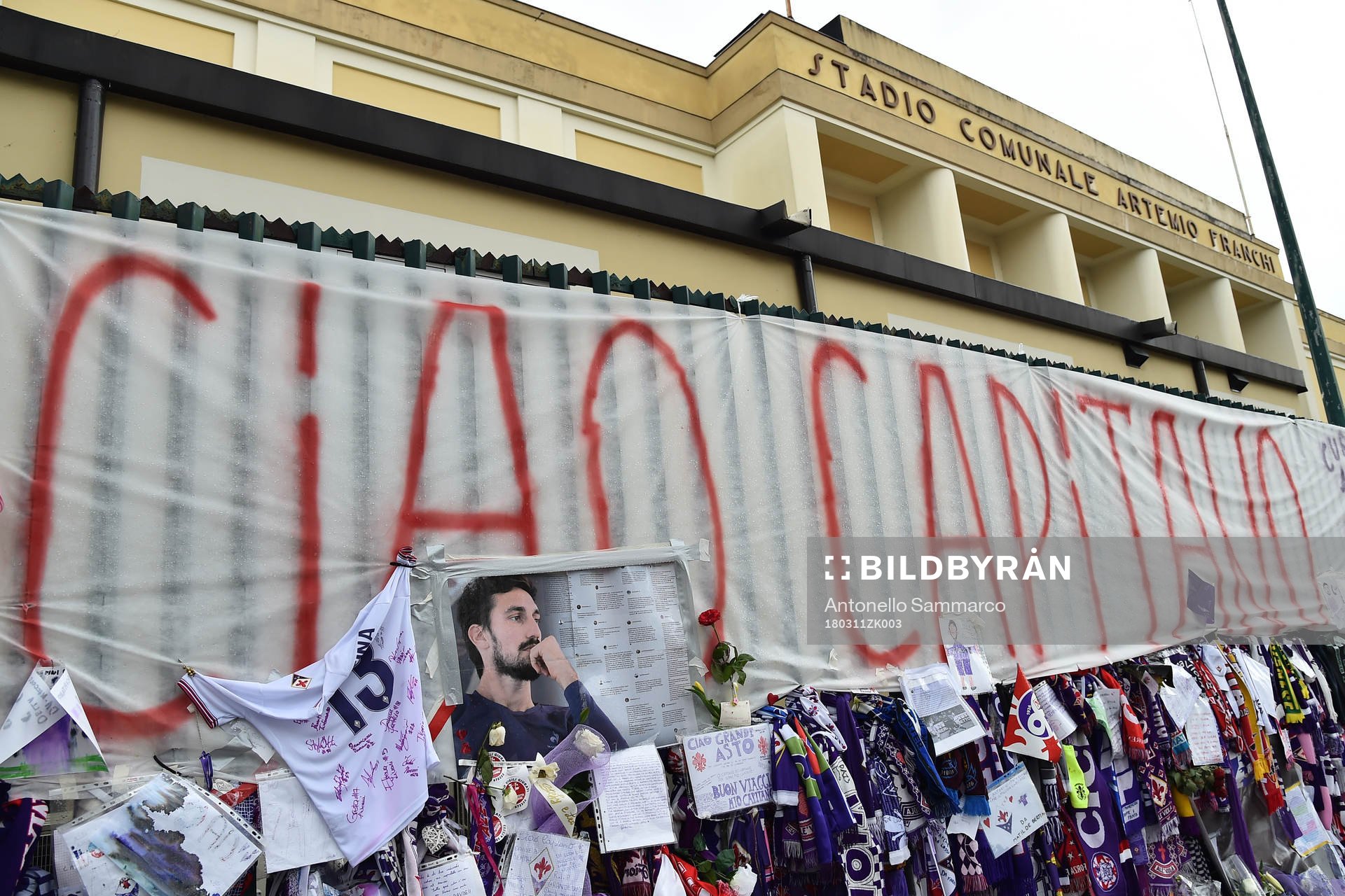 As Firenze 11/03/2018 - campionato di calcio serie A / Fiorentina-Benevento / foto Antonello Sammarco/Image Sport nella foto: striscione tifosi Fiorentina