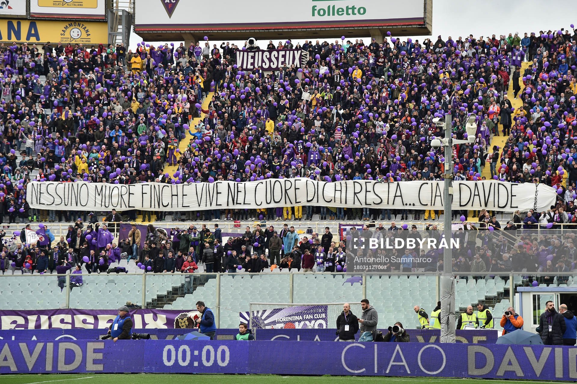 As Firenze 11/03/2018 - campionato di calcio serie A / Fiorentina-Benevento / foto Antonello Sammarco/Image Sport nella foto: striscione tifosi Fiorentina