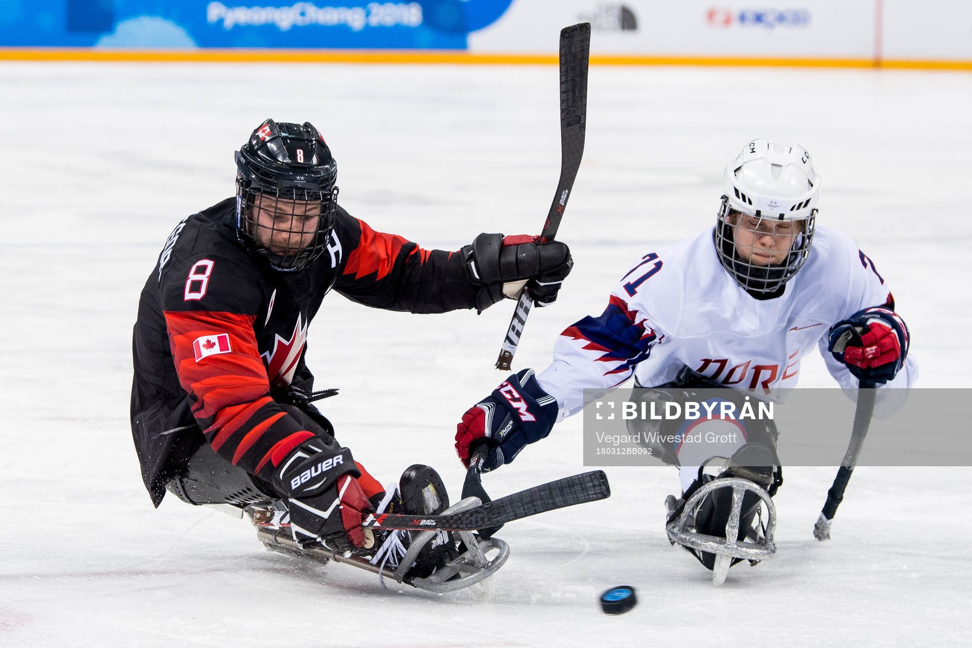 Tyler McGregor of Canada and Ola Bye Øiseth of Norway