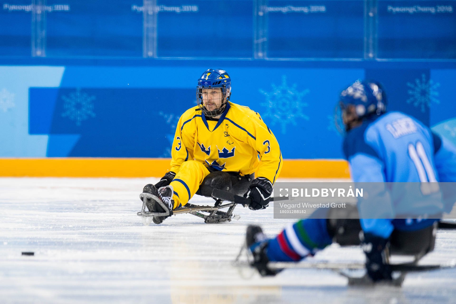Niklas Ingvarsson of Sweden