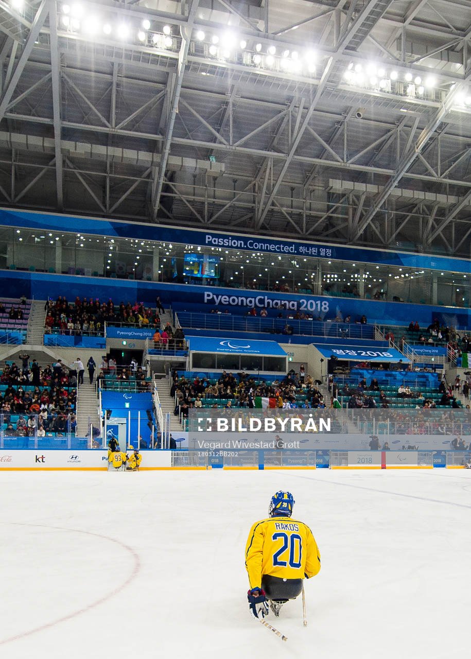 Niklas Rakos of Sweden