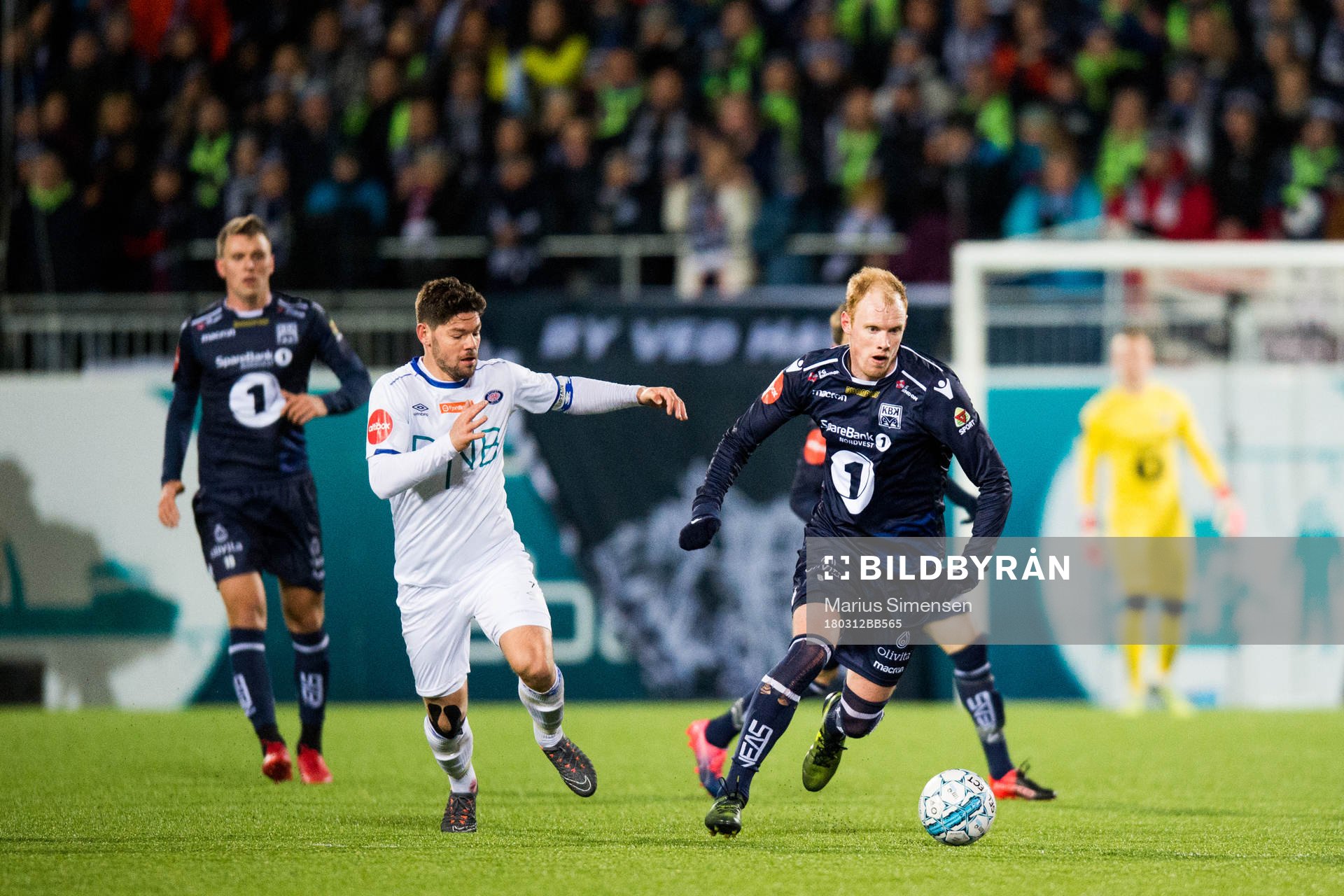 Daniel Fredheim Holm of Vålerenga and Pål Erik Ulvestad