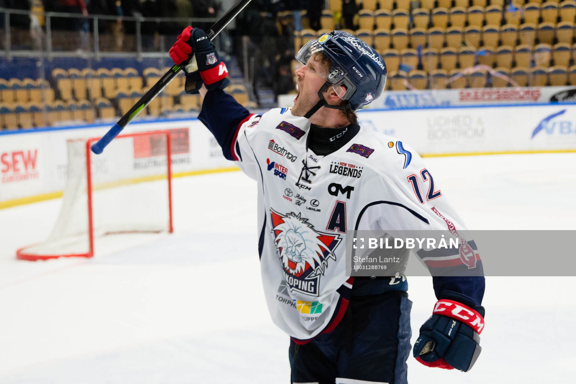 Linköpings Sebastian Karlsson jublar