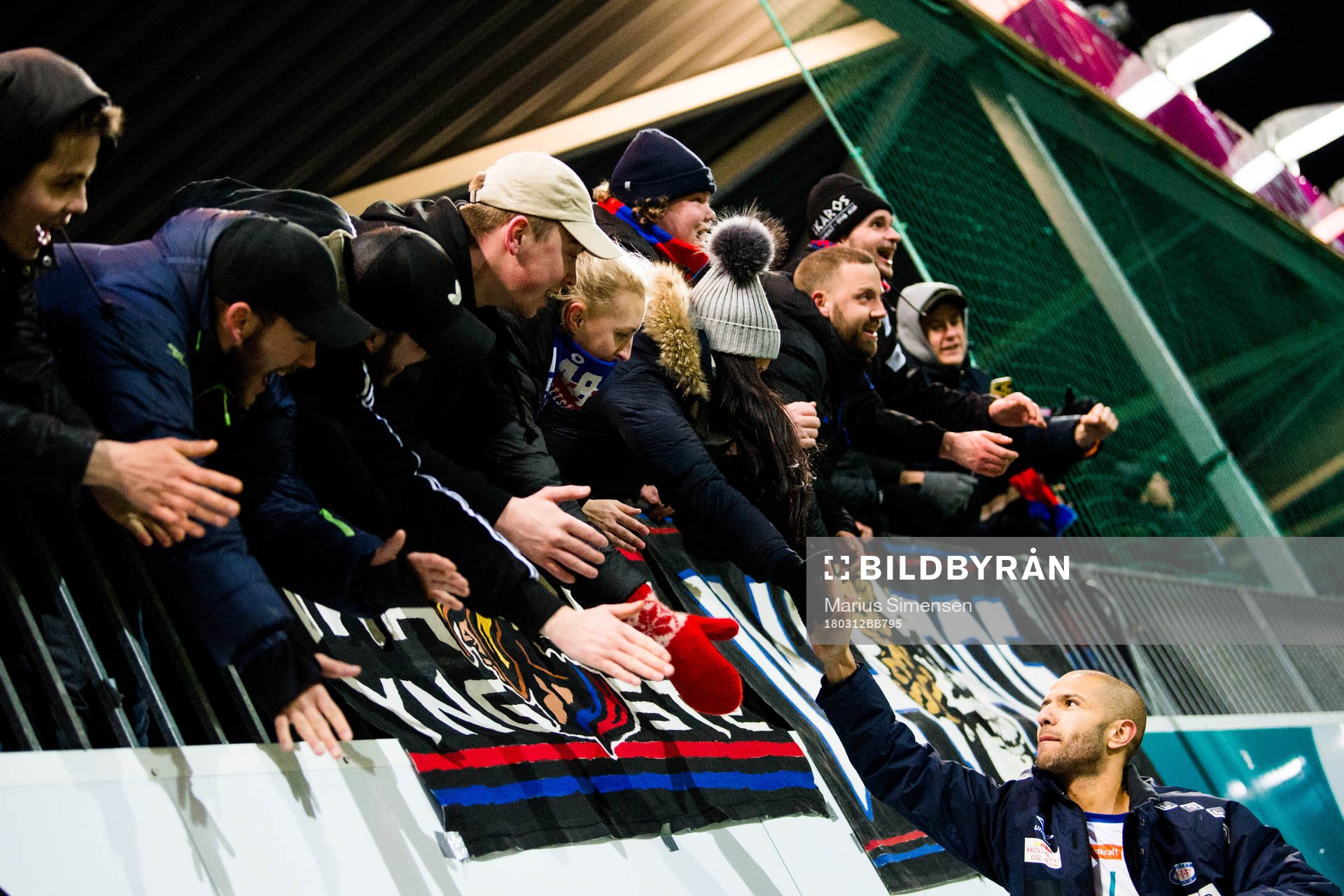 Amin Nouri of Vålerenga celebrates with the supporters
