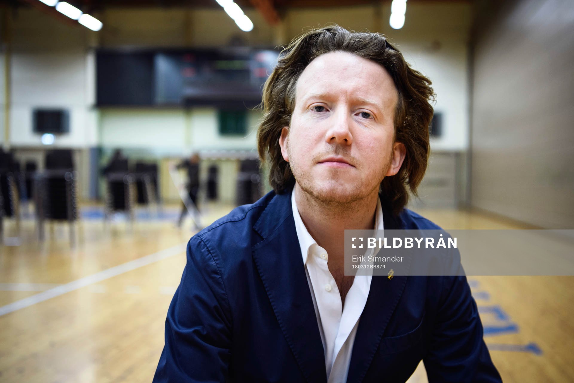 Eric Ljunggren poserar för porträtt efter att ha blivit vald till ny ordförande under AIK Fotbolls årsmöte i Solnahallen den 12 mars 2018 i Stockholm.