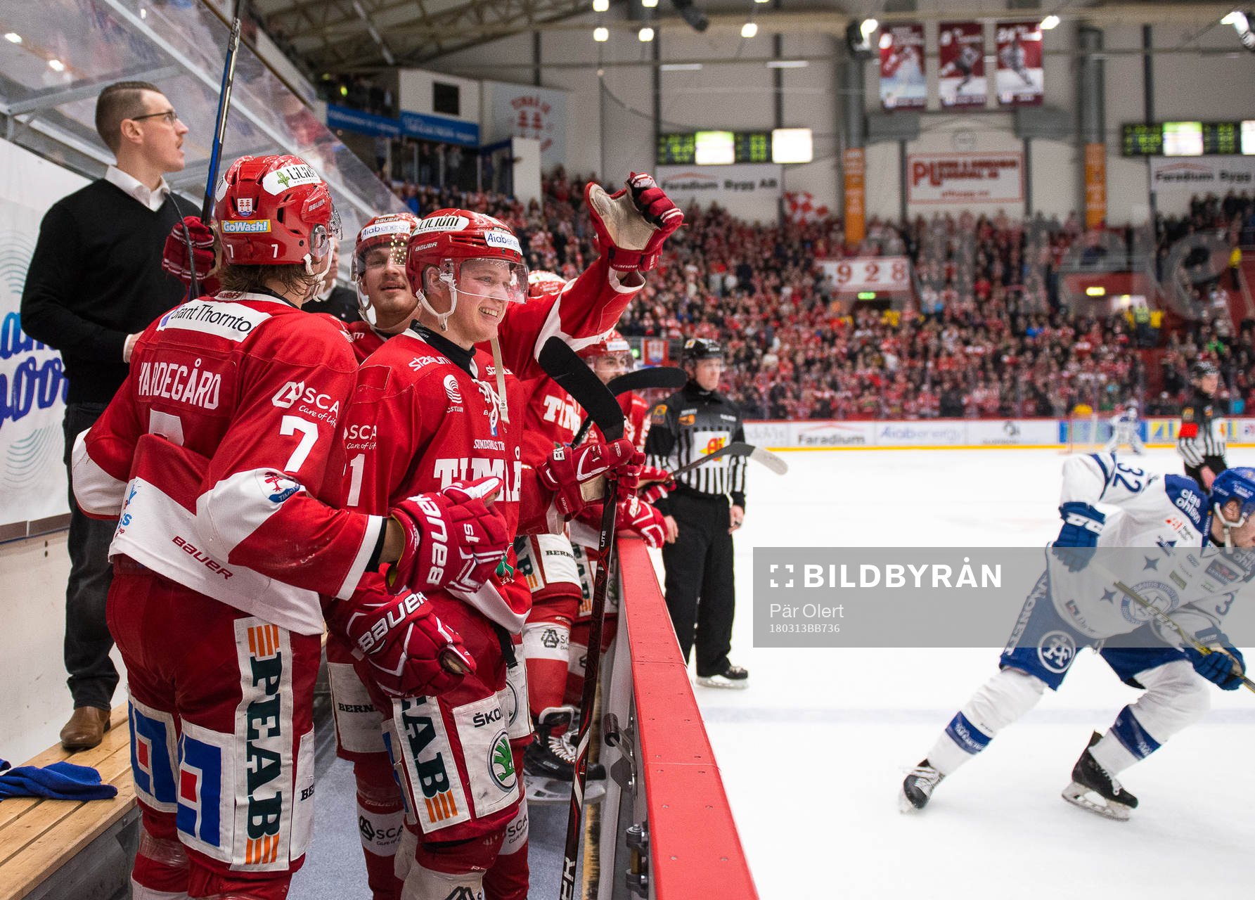 Timrå och Johan Johnsson jublar