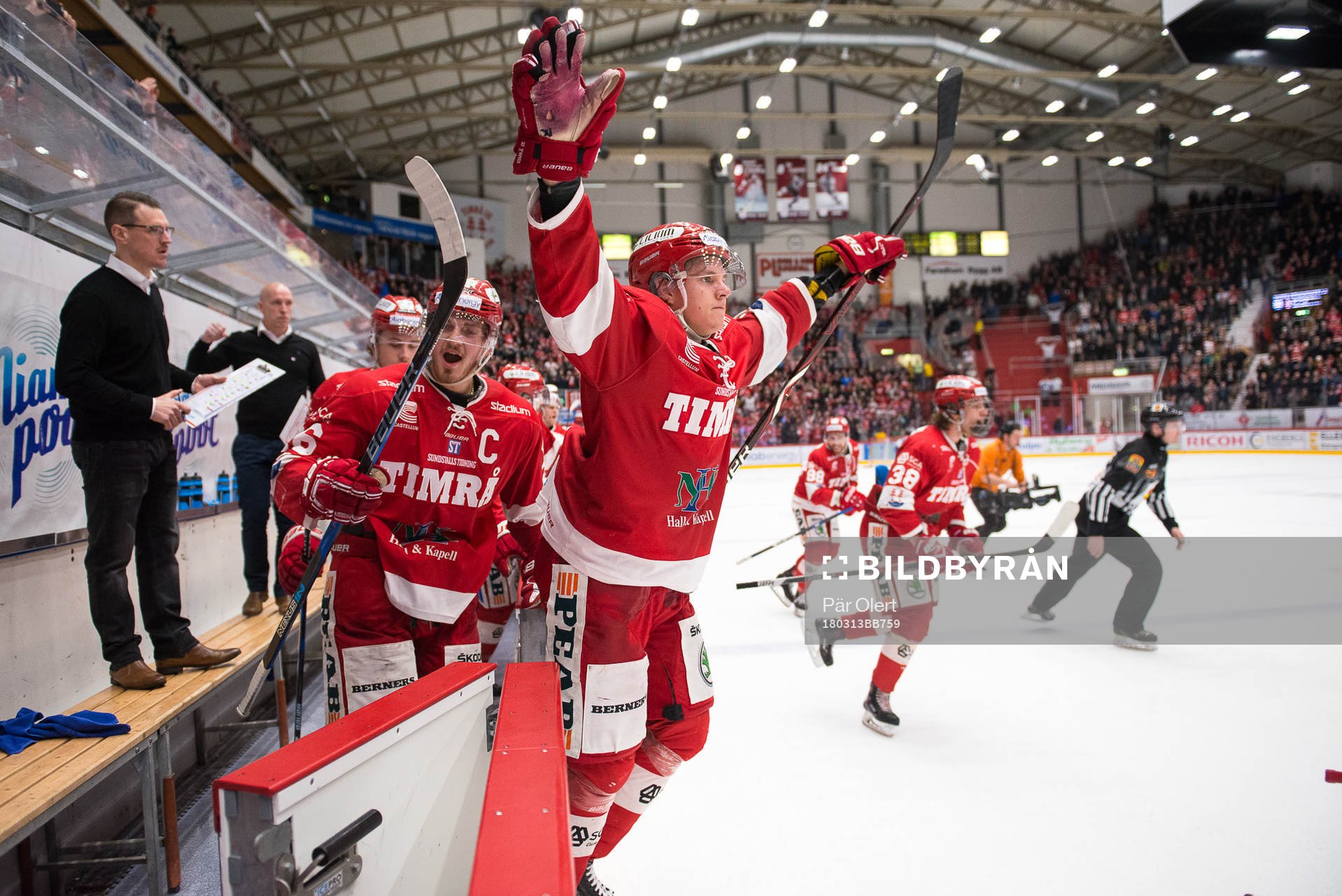 Timrå och Johan Johnsson jublar
