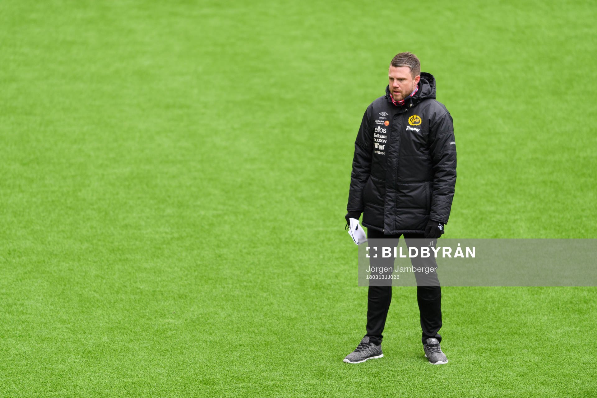 manager Jimmy Thelin