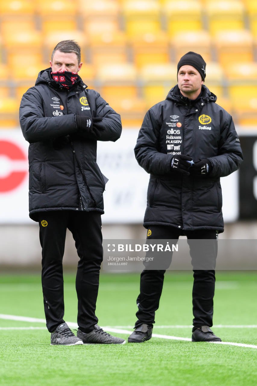 manager Jimmy Thelin och assisterande tränare Tobias