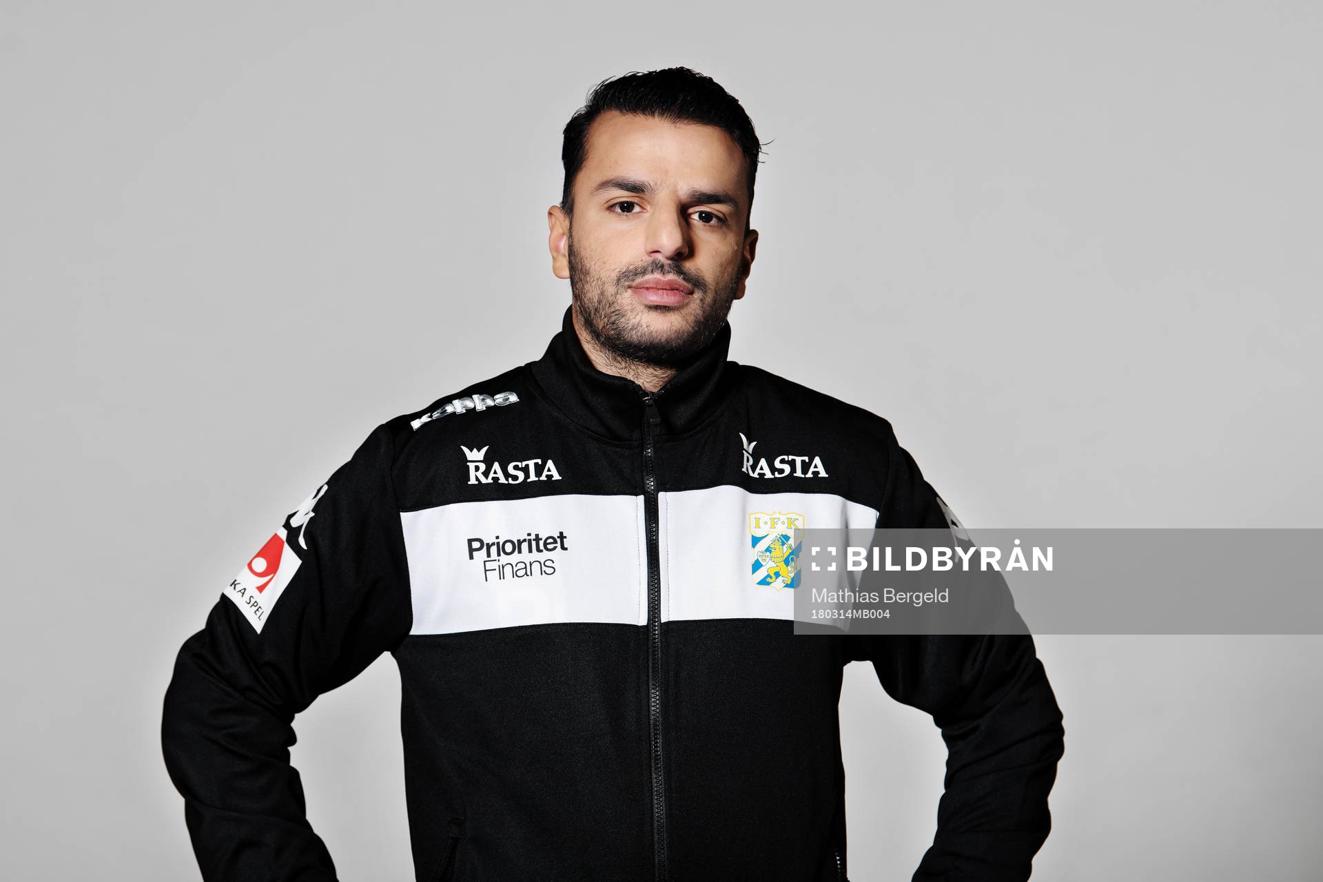 Tränare Poya Asbaghi