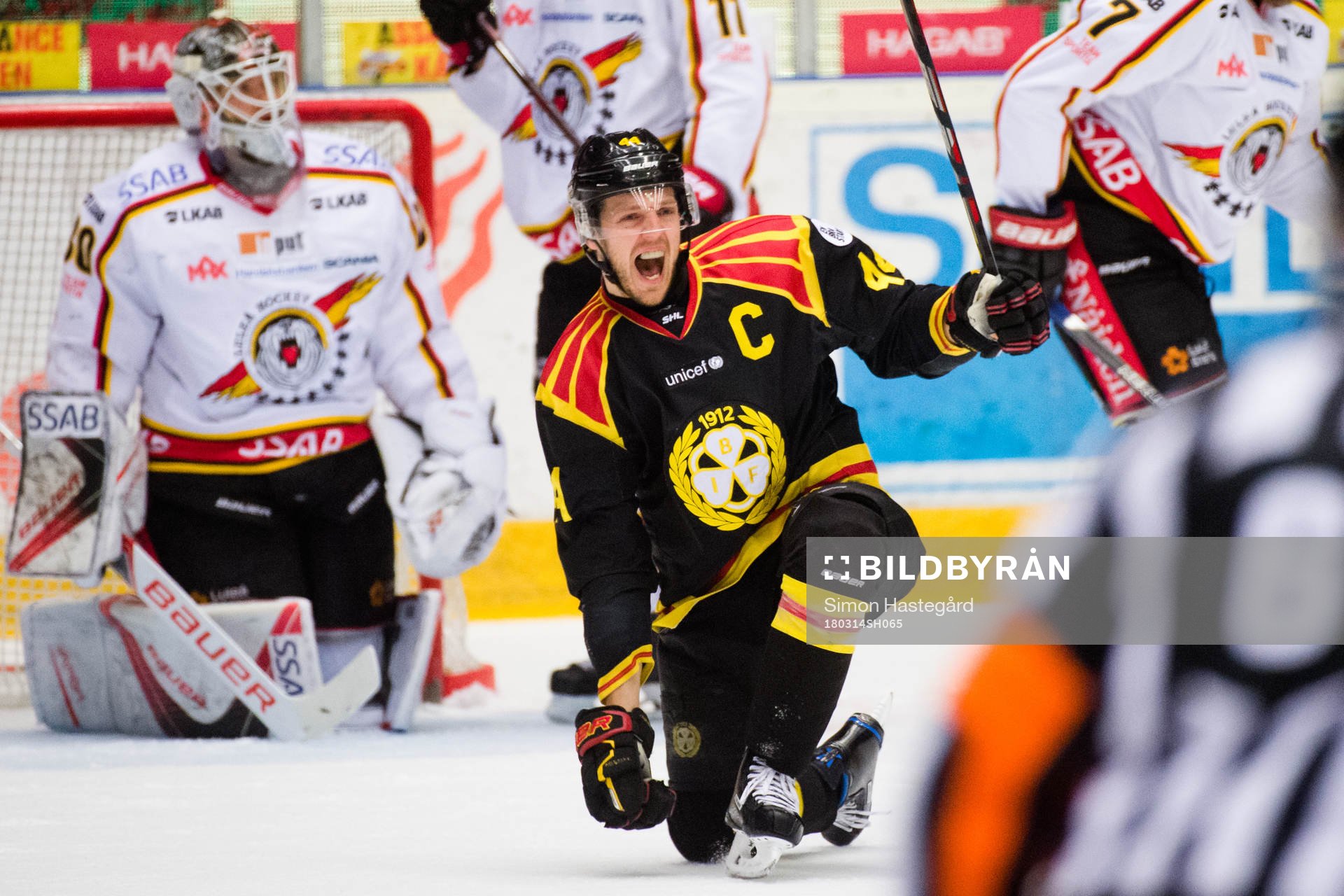 Brynäs Jacob Blomqvist jublar