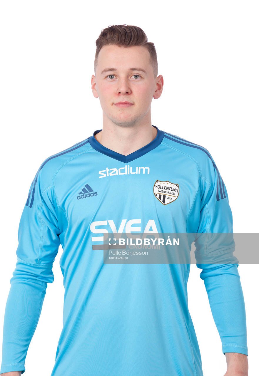 Sollentunas målvakt Douglas Jakobsen
