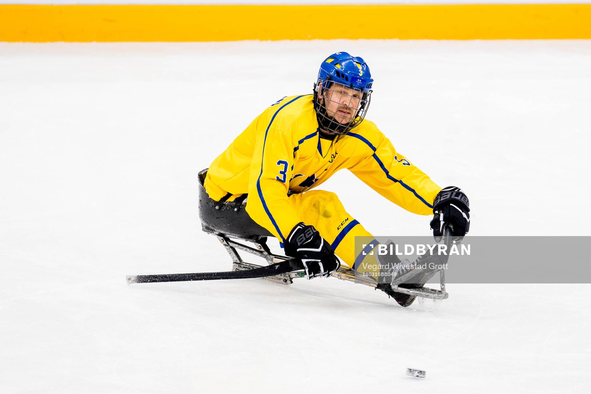 Niklas Ingvarsson of Sweden