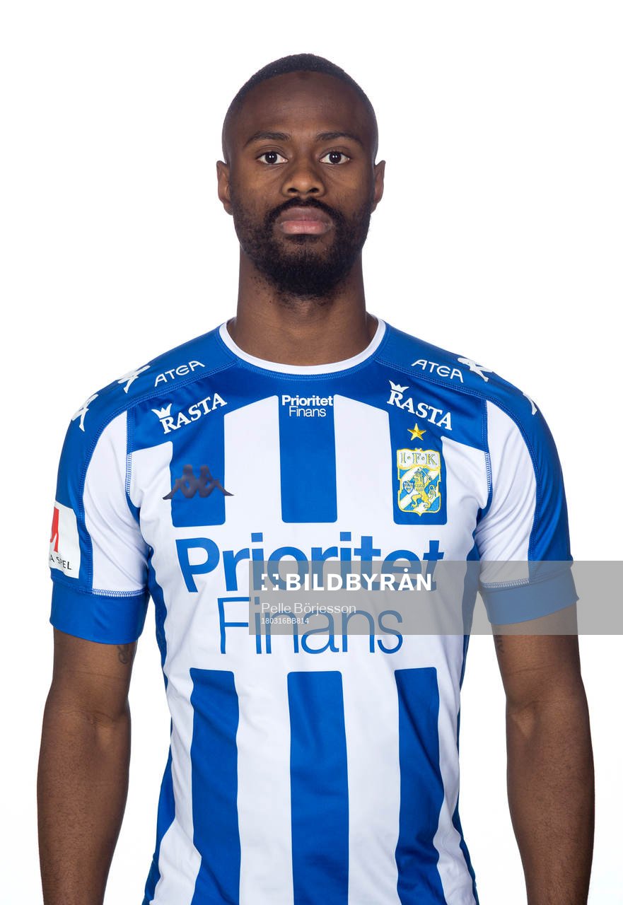 IFK Göteborgs Vajebah Kaliefah Sakor poserar för ett porträtt den 16 mars 2018 i Göteborg.