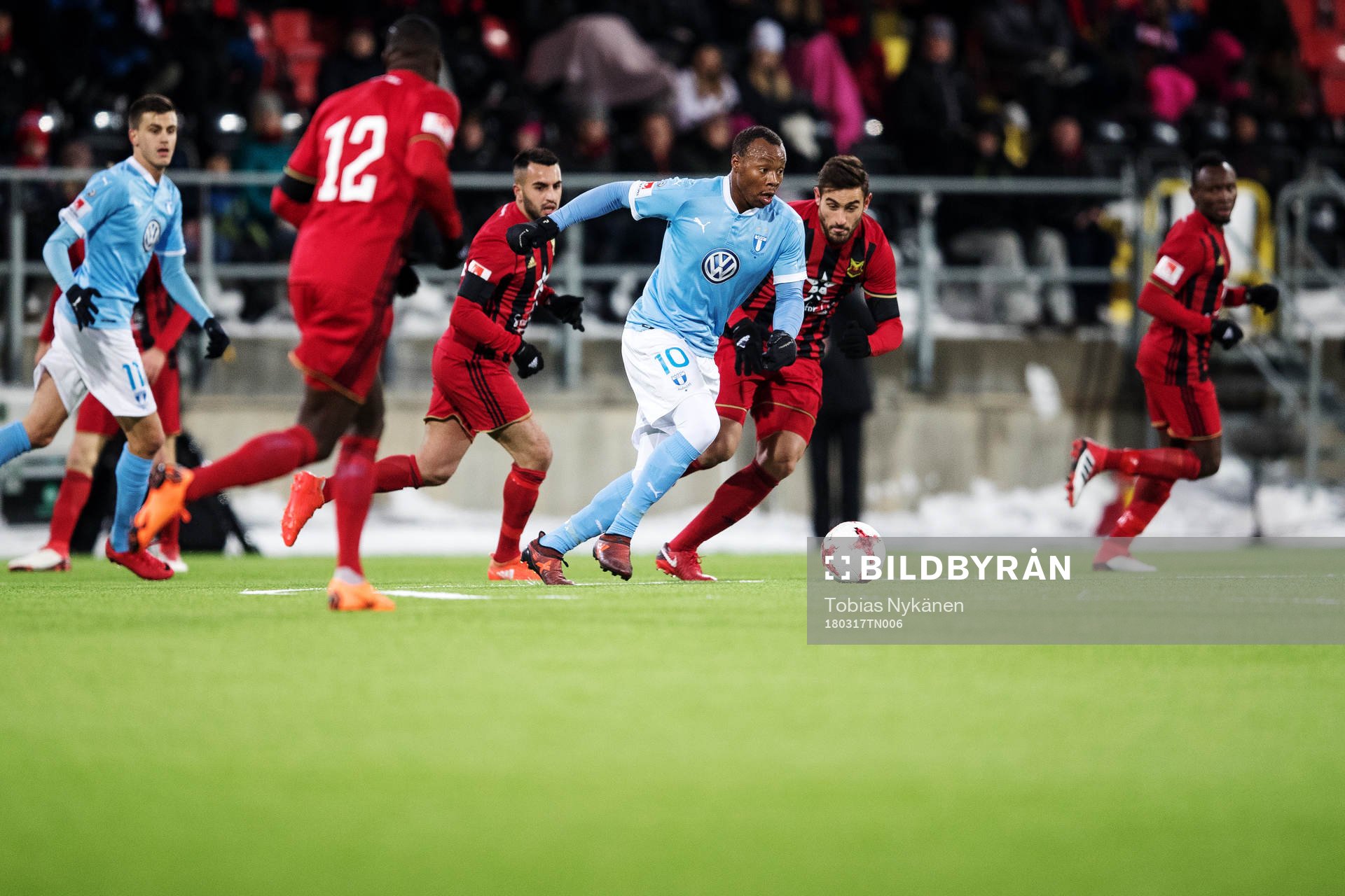 Malmö FFs Carlos Strandberg och Östersunds Sotirios