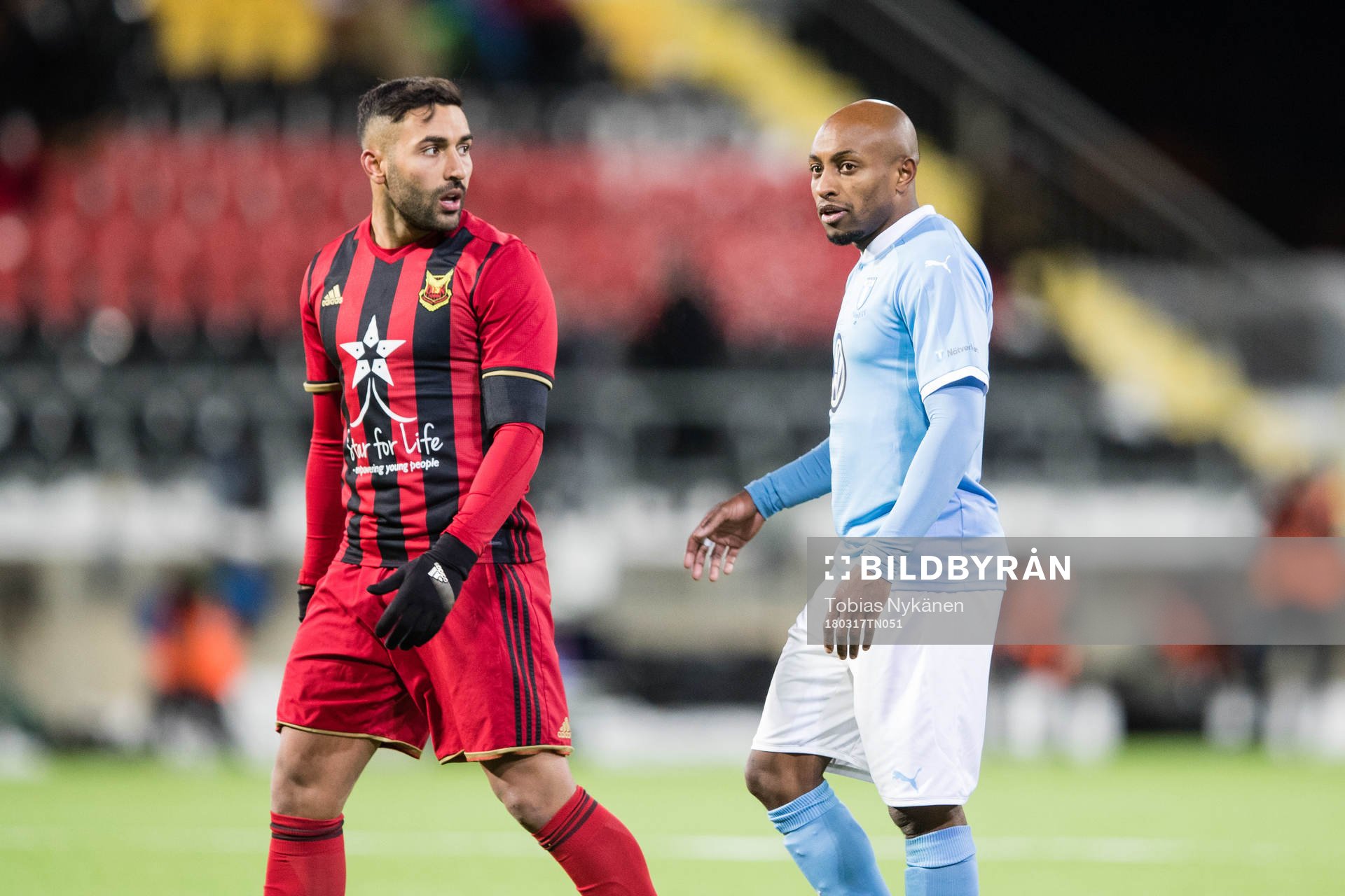 Östersunds Saman Ghoddos och Malmö FFs Fouad Bachirou