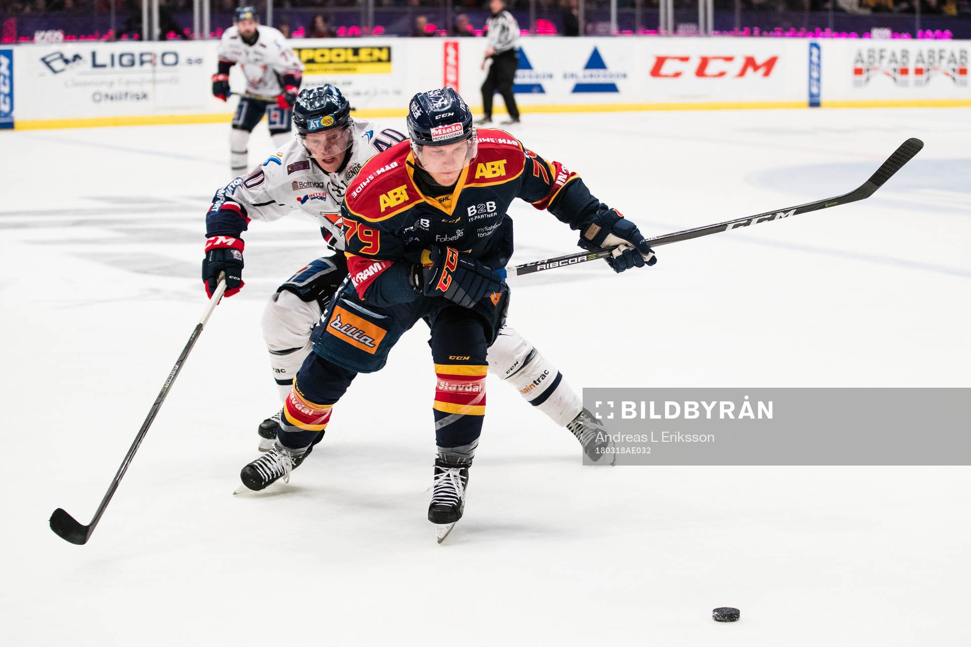 Djurgårdens Patrik Lundh skäret före Linköpings Ken