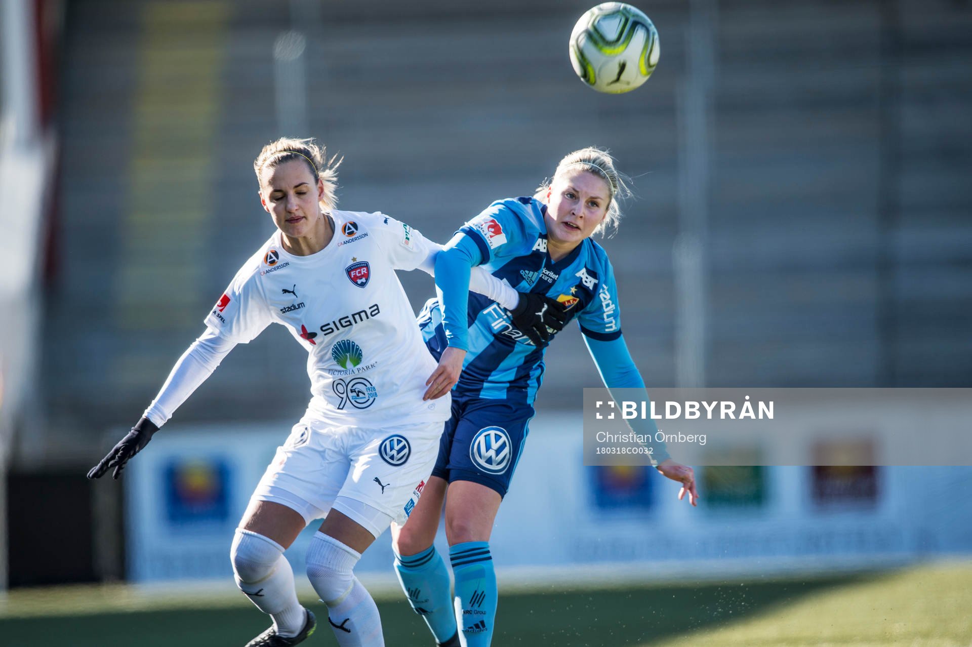 Rosengårds Nathalie Björn mot Djurgårdens Fanny Andersson