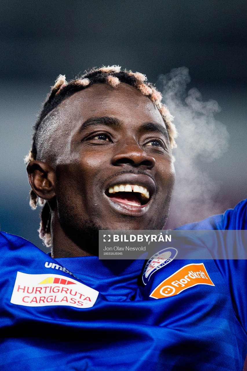 Sam Johnson of Vålerenga celebrates
