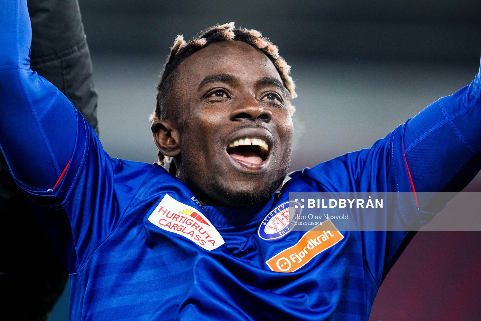 Sam Johnson of Vålerenga celebrates