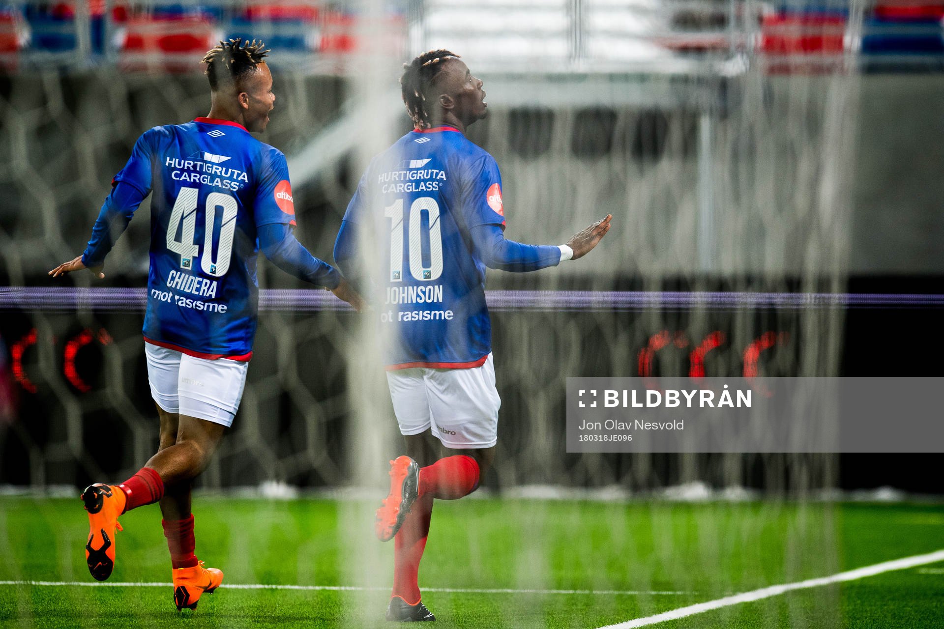 Chidera Ejuke of Vålerenga and Sam Johnson of Vålerenga