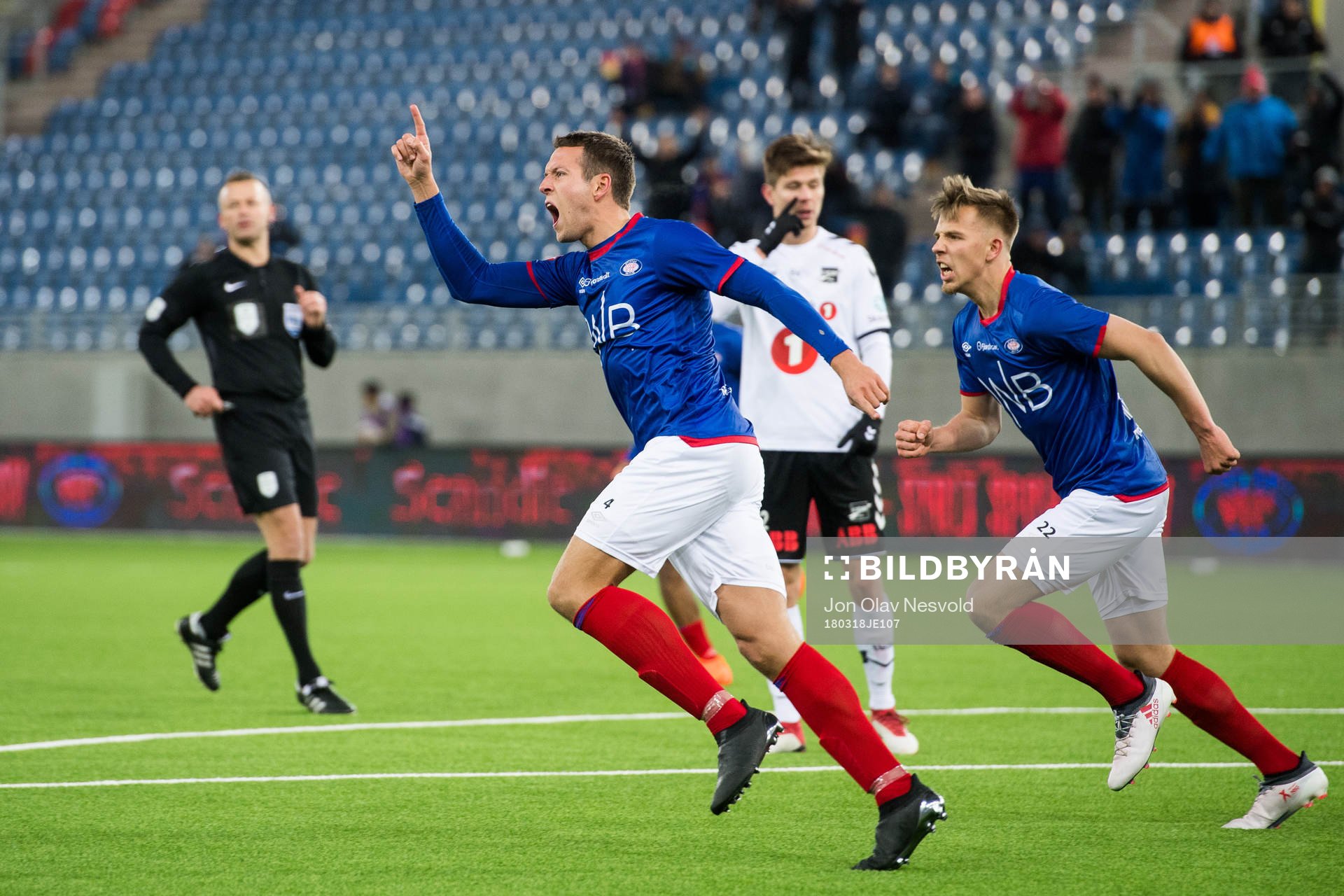 Jonatan Tollås Nation of Vålerenga and Ivan Näsberg of Vålerenga celebrate 1-1 during the Eliteserien match between Vålerenga and Odd on March 18, 2018 in Oslo.