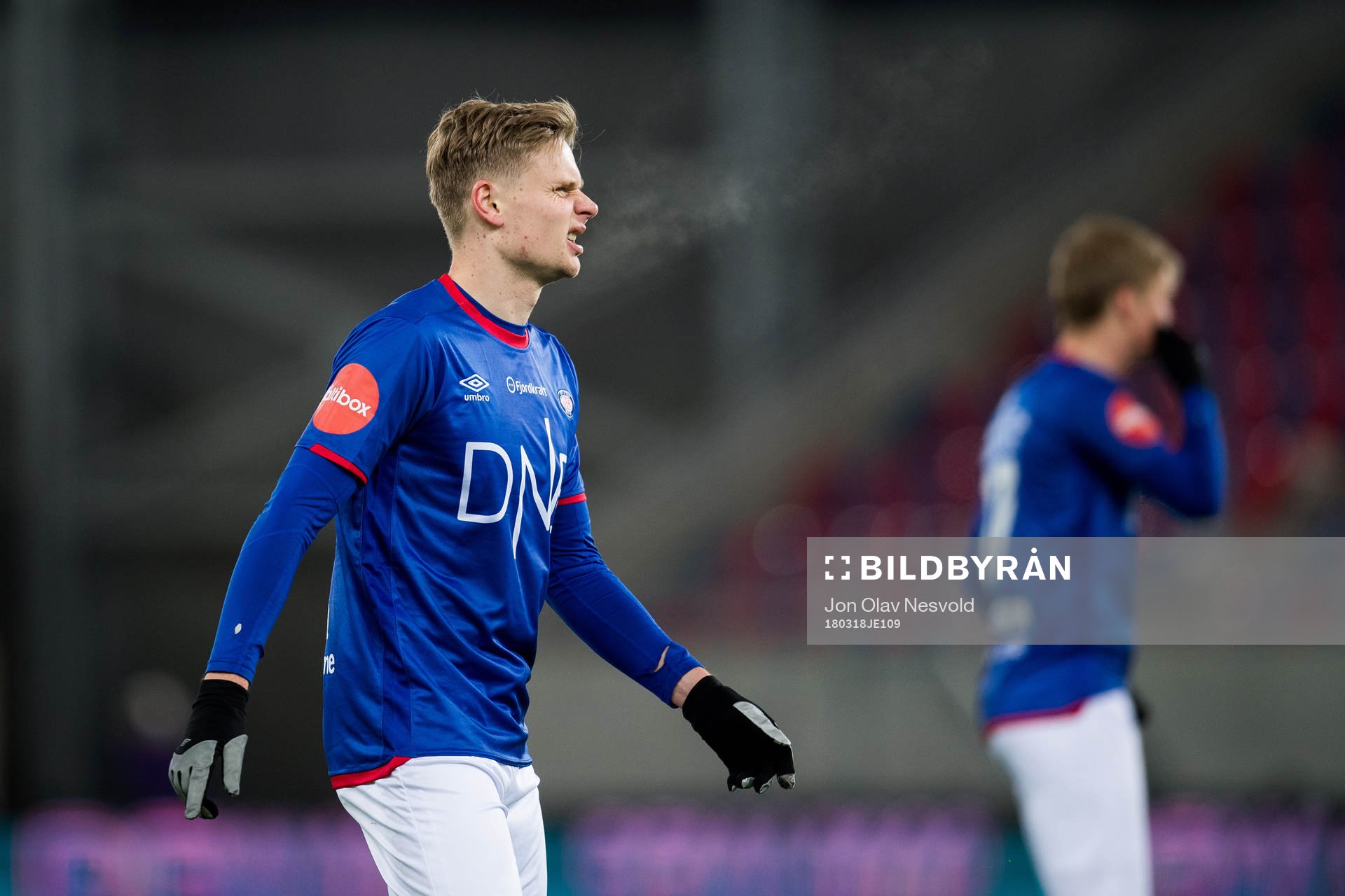 Simen Juklerød of Vålerenga reacts