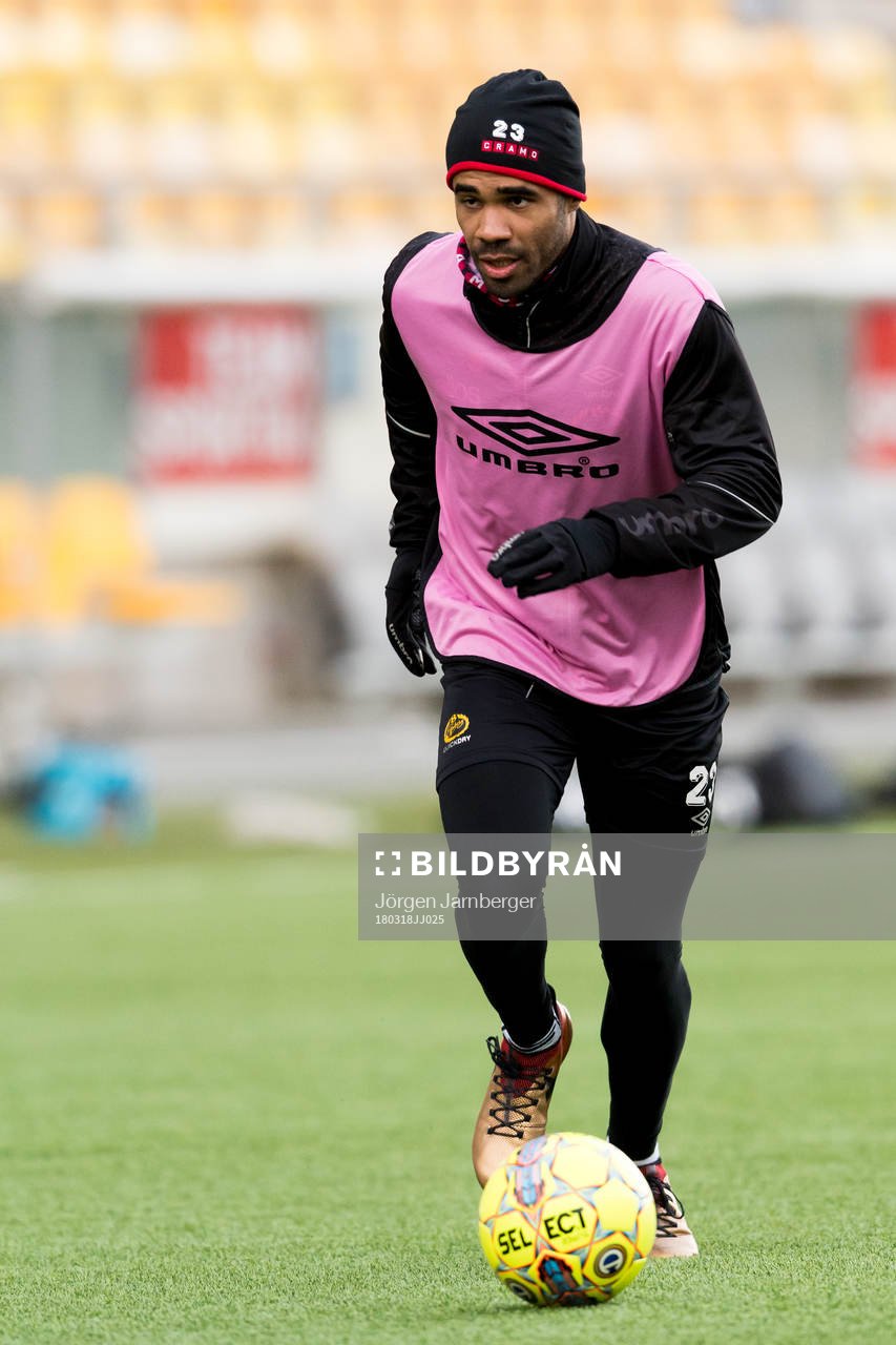 Alex Dyer
