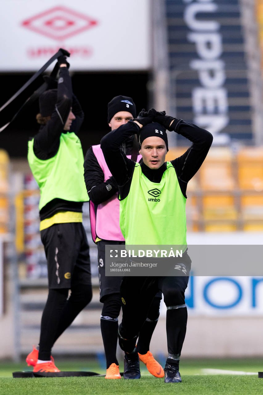 Viktor Prodell under det Allsvenska fotbollslaget Elfsborgs träning den 18 mars 2018 i Borås.