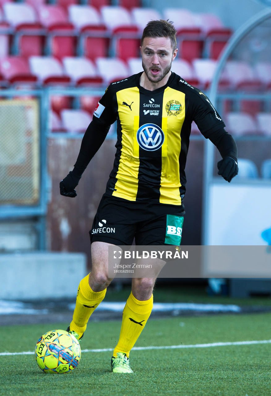 Hammarbys Mats Solheim under en träningsmatch i fotboll mellan Hammarby och Mariehamn den 18 mars 2018 i Södertälje.