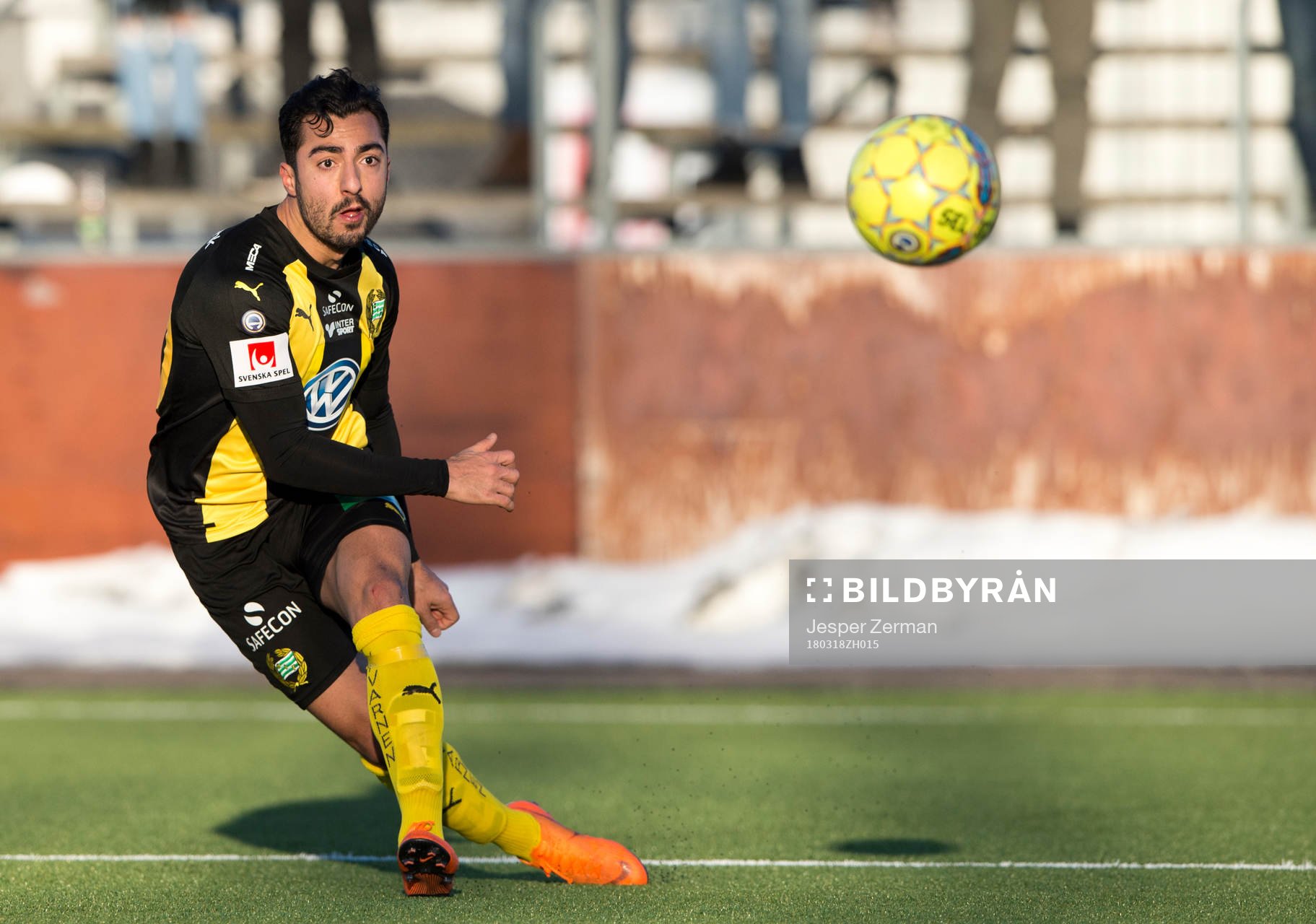 Hammarbys Jiloan Hamad under en träningsmatch i fotboll mellan Hammarby och Mariehamn den 18 mars 2018 i Södertälje.