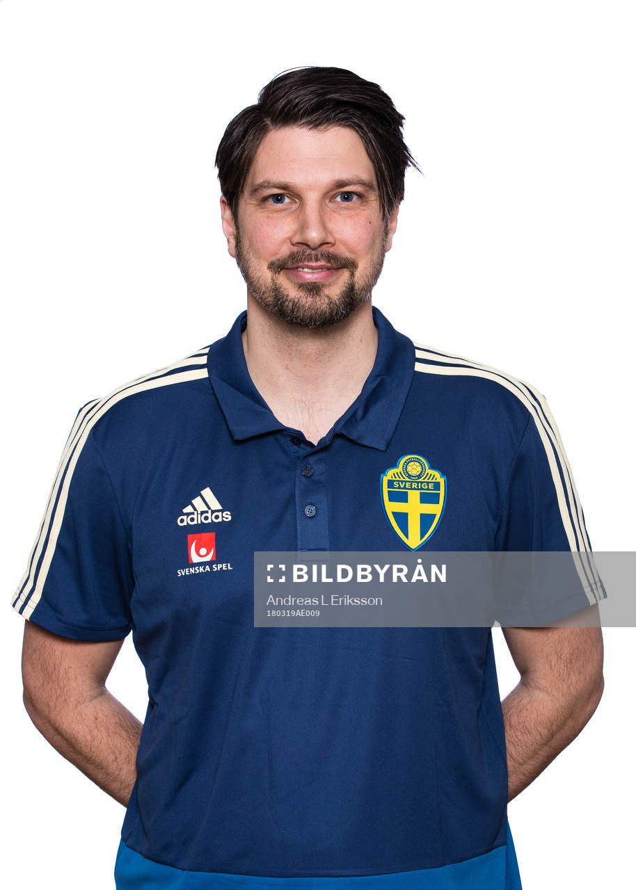 Daniel Ekvall, fotbollspsykologisk rådgivare för Sveriges fotbollslandslag, poserar för ett porträtt den 19 mars 2018 i Stockholm. 
